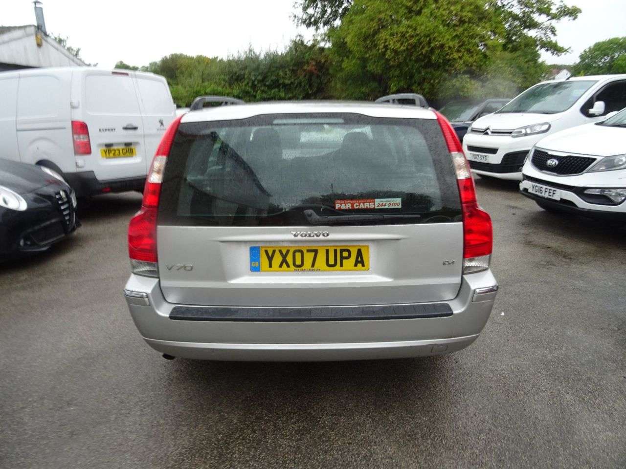 A 2007 VOLVO V70 2.4 SE Estate 5dr Petrol Manual (221 g/km, 170 bhp) , FULL MOT A 2007 VOLVO V70 2.4 SE Estate 5dr Petrol Manual (221 g/km, 170 bhp) , FULL MOT