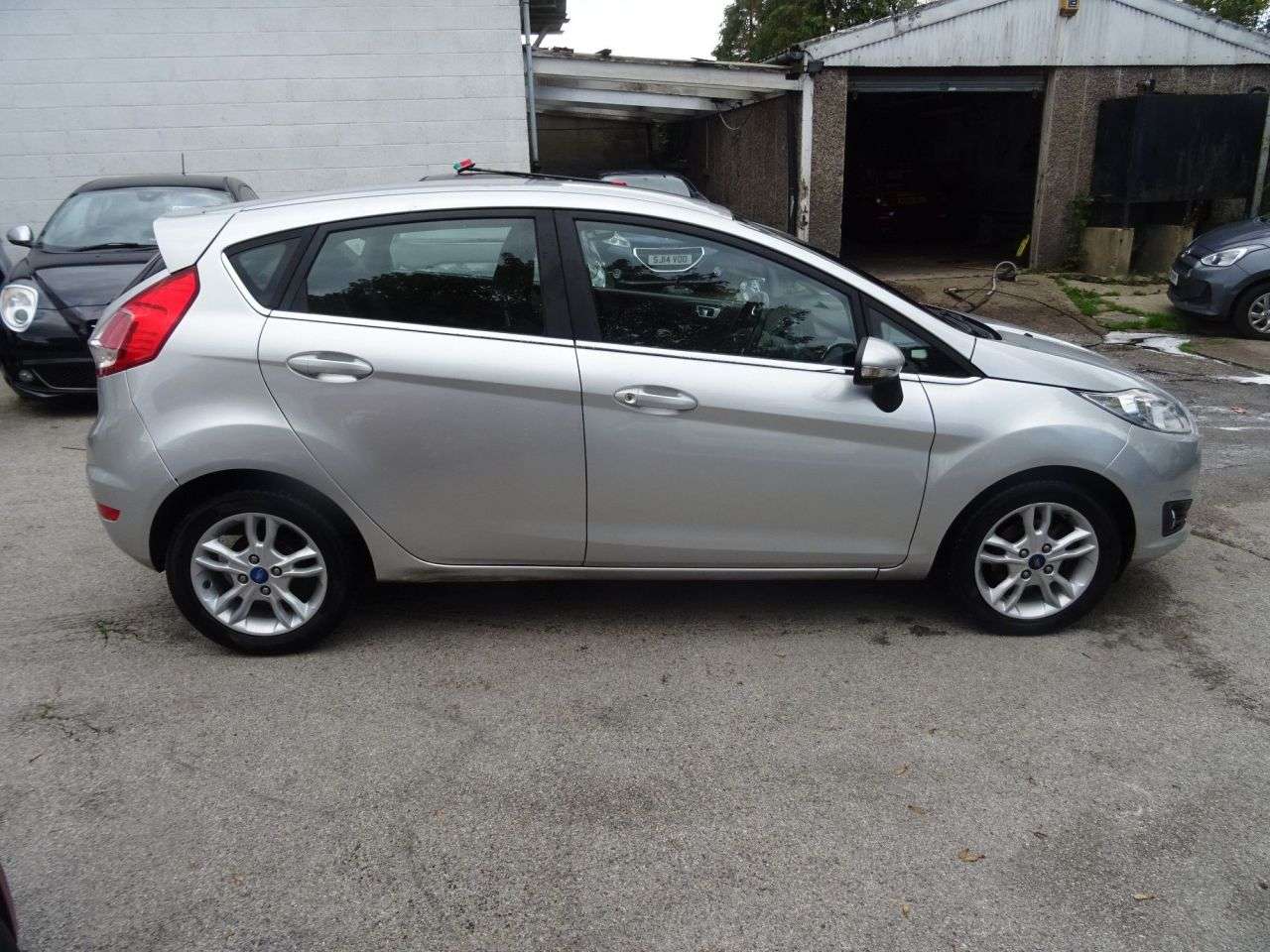 2015 FORD FIESTA 2015 FORD FIESTA