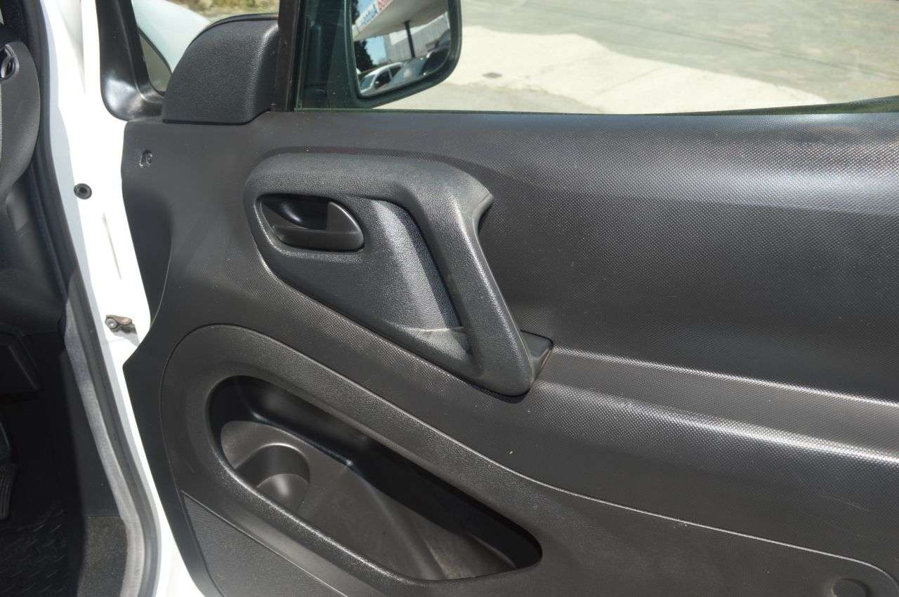 2016 PEUGEOT PARTNER 2016 PEUGEOT PARTNER