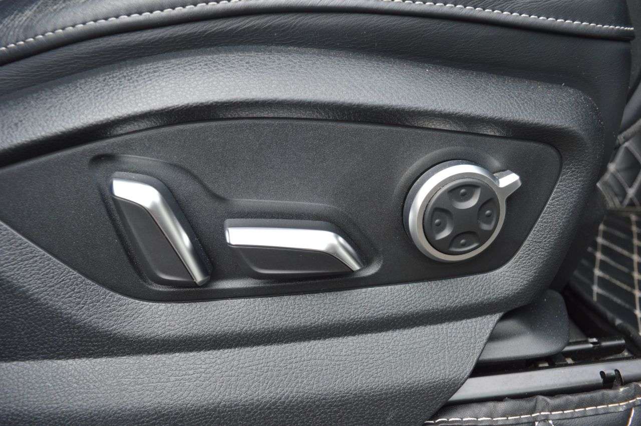 2019 AUDI Q7 2019 AUDI Q7