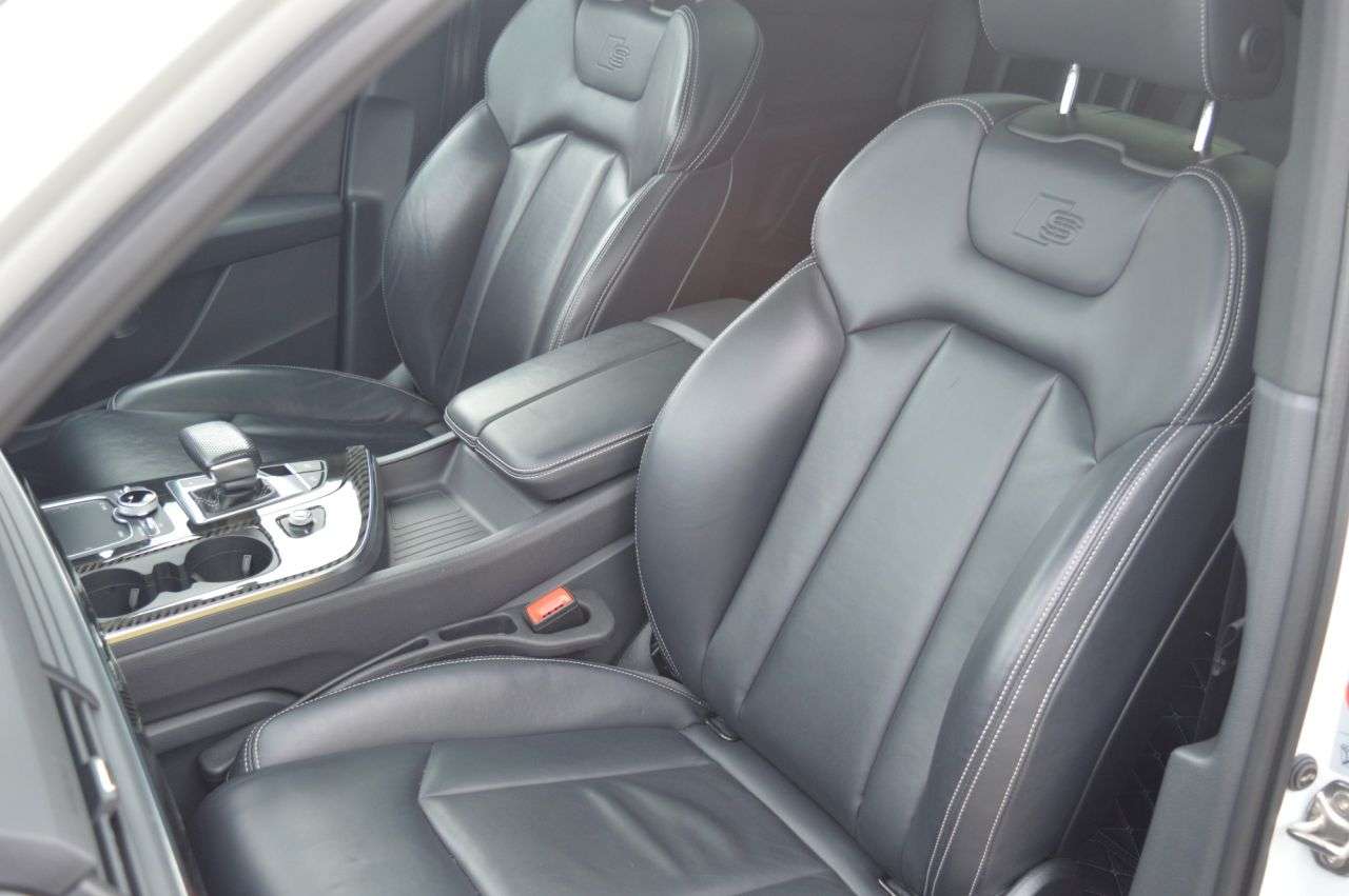 2019 AUDI Q7 2019 AUDI Q7