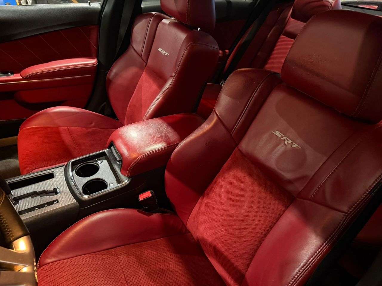 A 2014 DODGE CHARGER 6.4L Auto 6.4L Hemi A 2014 DODGE CHARGER 6.4L Auto 6.4L Hemi