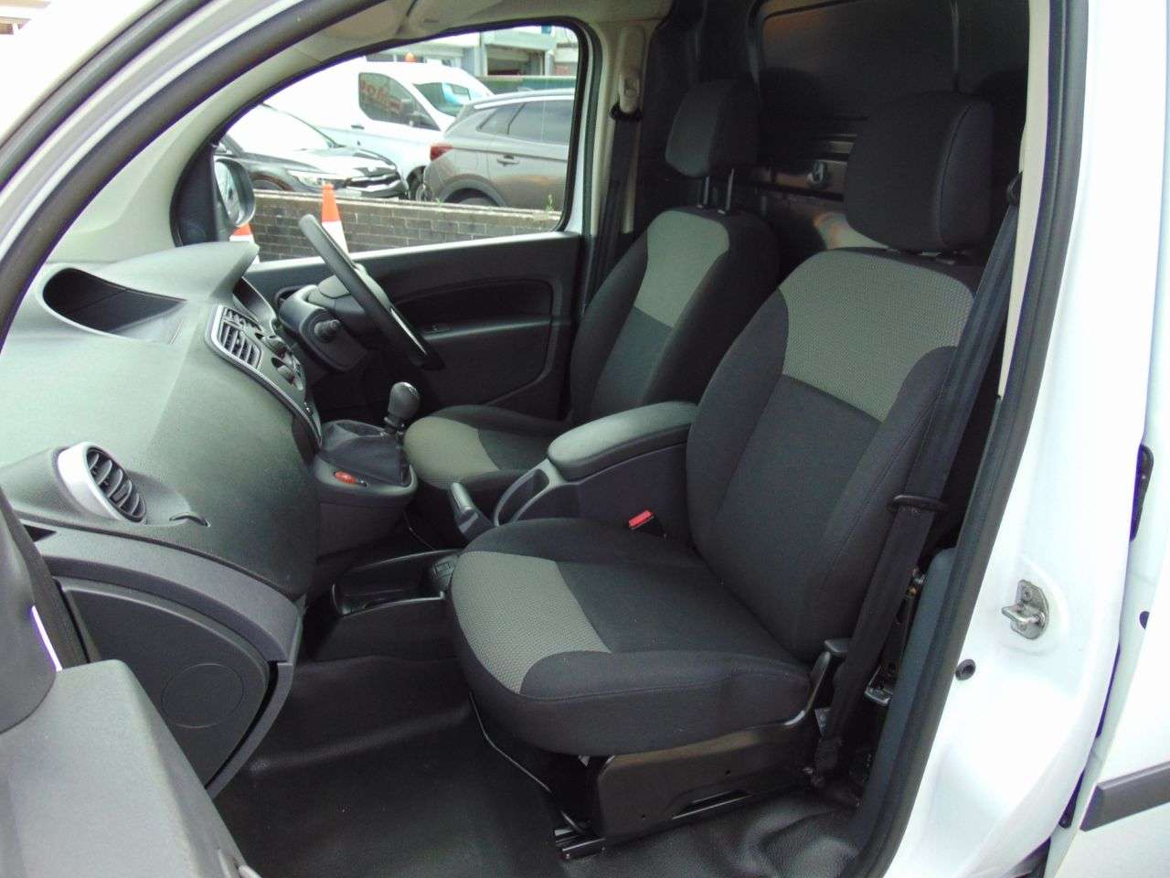 2021 RENAULT KANGOO 2021 RENAULT KANGOO