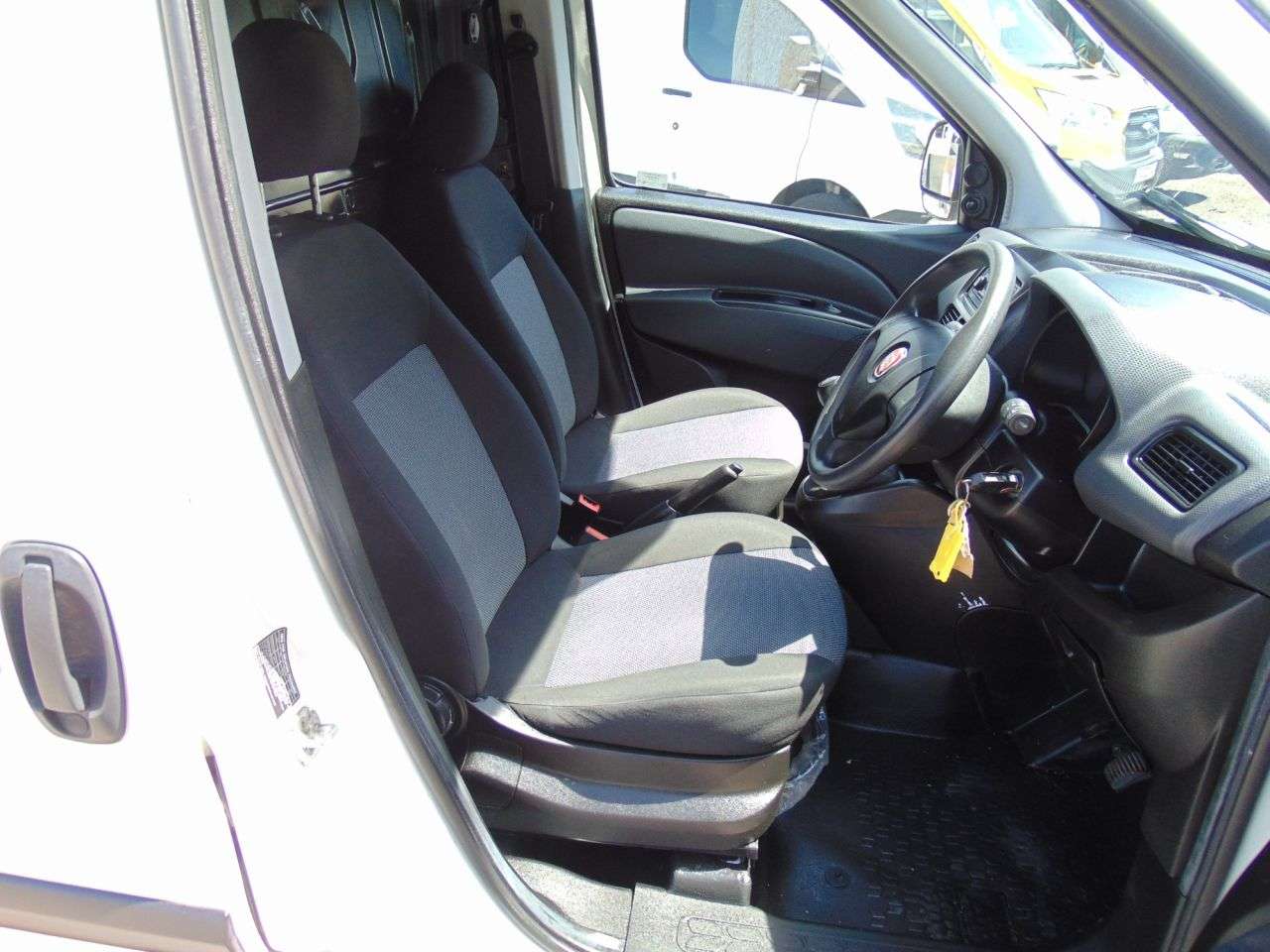 A 2018 FIAT DOBLO 1.3 MultiJetII Maxi Panel Van 6dr Diesel Manual L2 H1 Euro 6 (95 bhp) A 2018 FIAT DOBLO 1.3 MultiJetII Maxi Panel Van 6dr Diesel Manual L2 H1 Euro 6 (95 bhp)