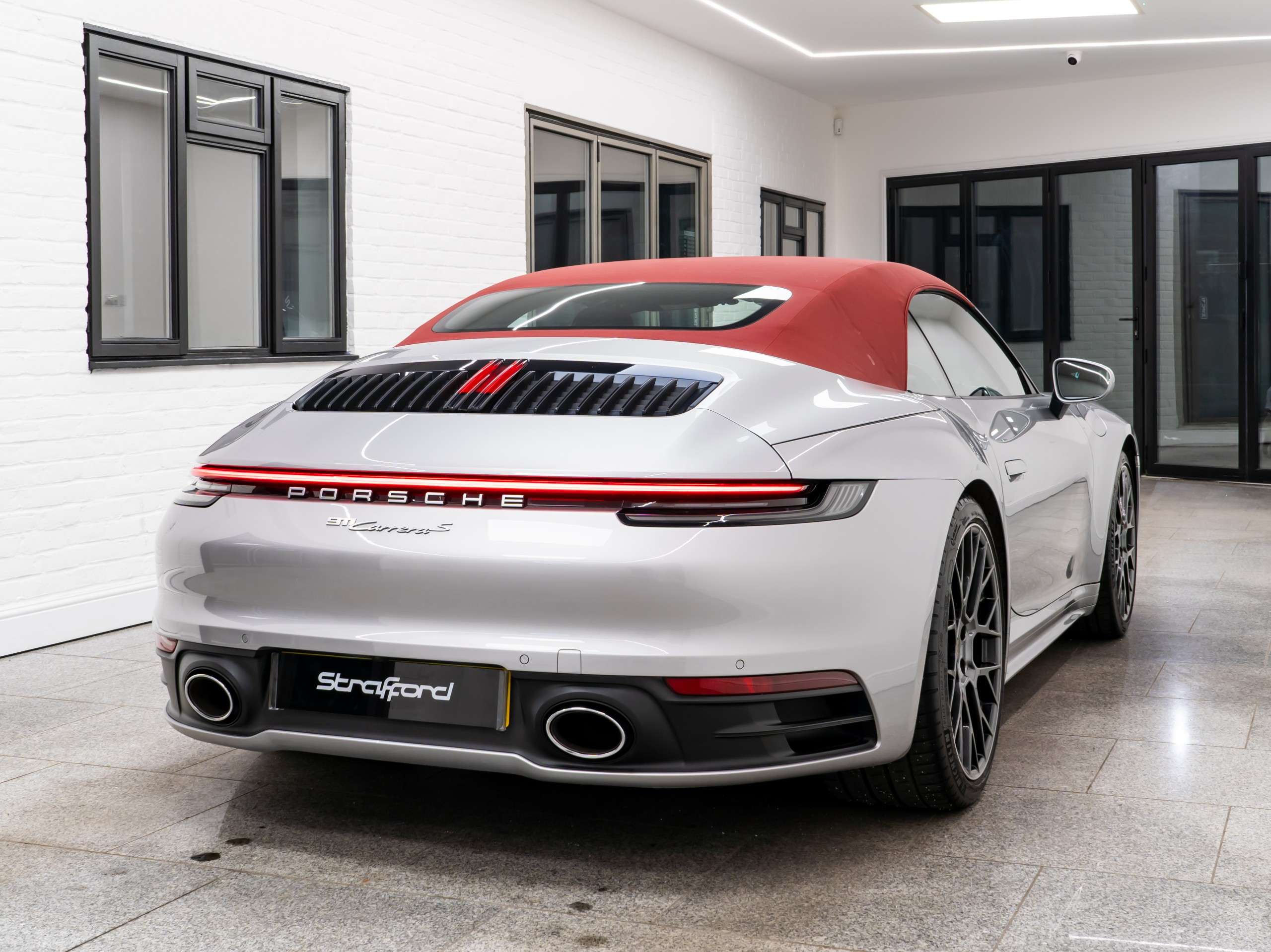 A 2019 PORSCHE 911 3.0T 992 Carrera S Convertible 2dr Petrol PDK Euro 6 (s/s) (450 ps) A 2019 PORSCHE 911 3.0T 992 Carrera S Convertible 2dr Petrol PDK Euro 6 (s/s) (450 ps)