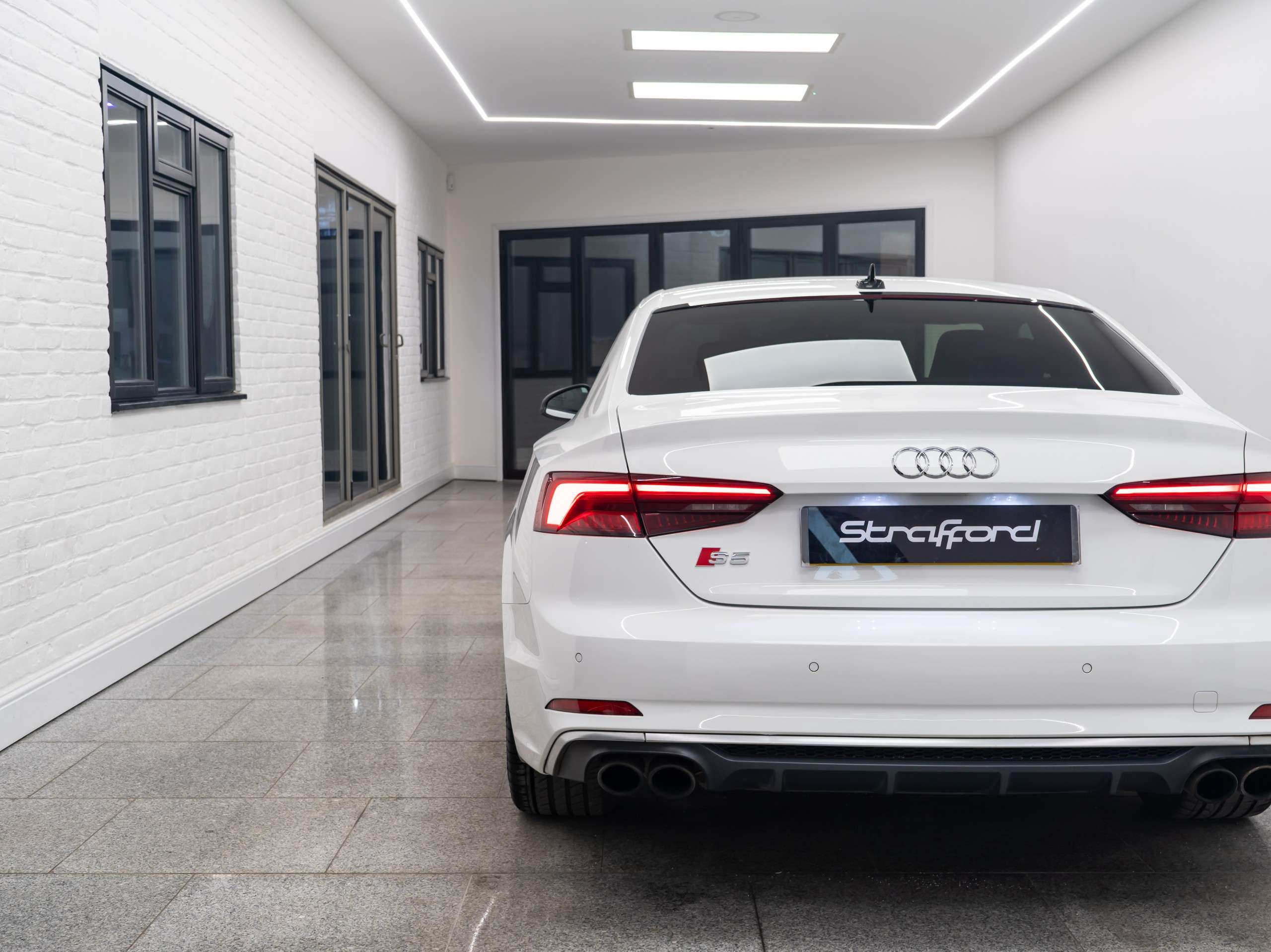 2018 AUDI S5 2018 AUDI S5