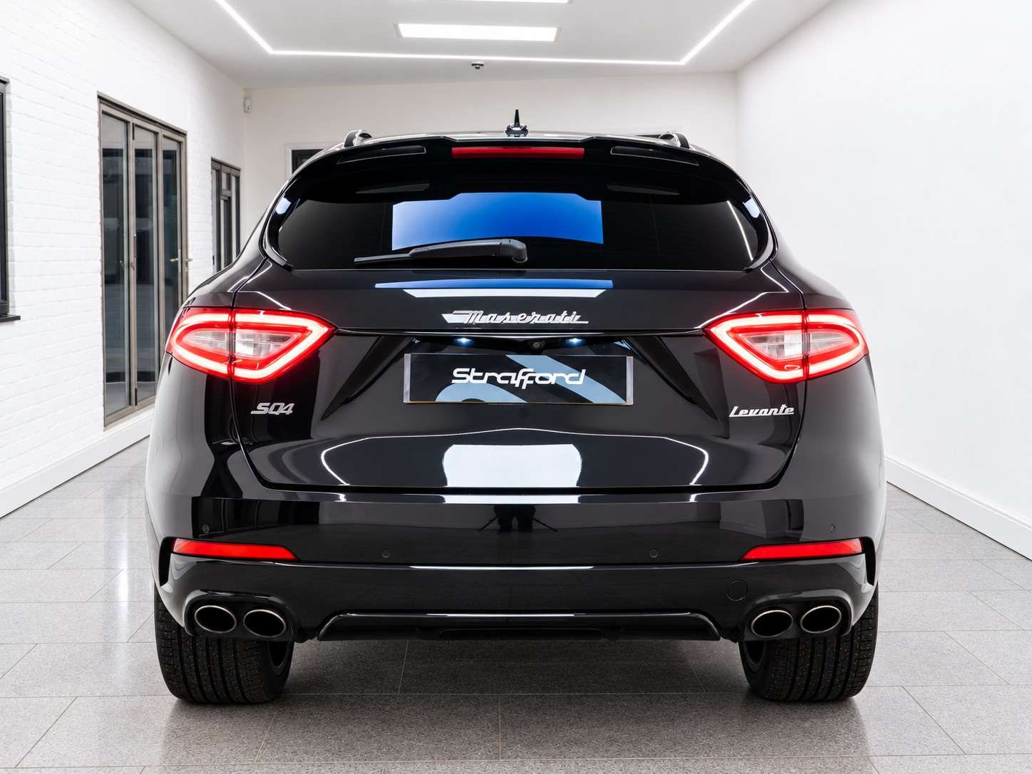 2018 MASERATI LEVANTE 2018 MASERATI LEVANTE