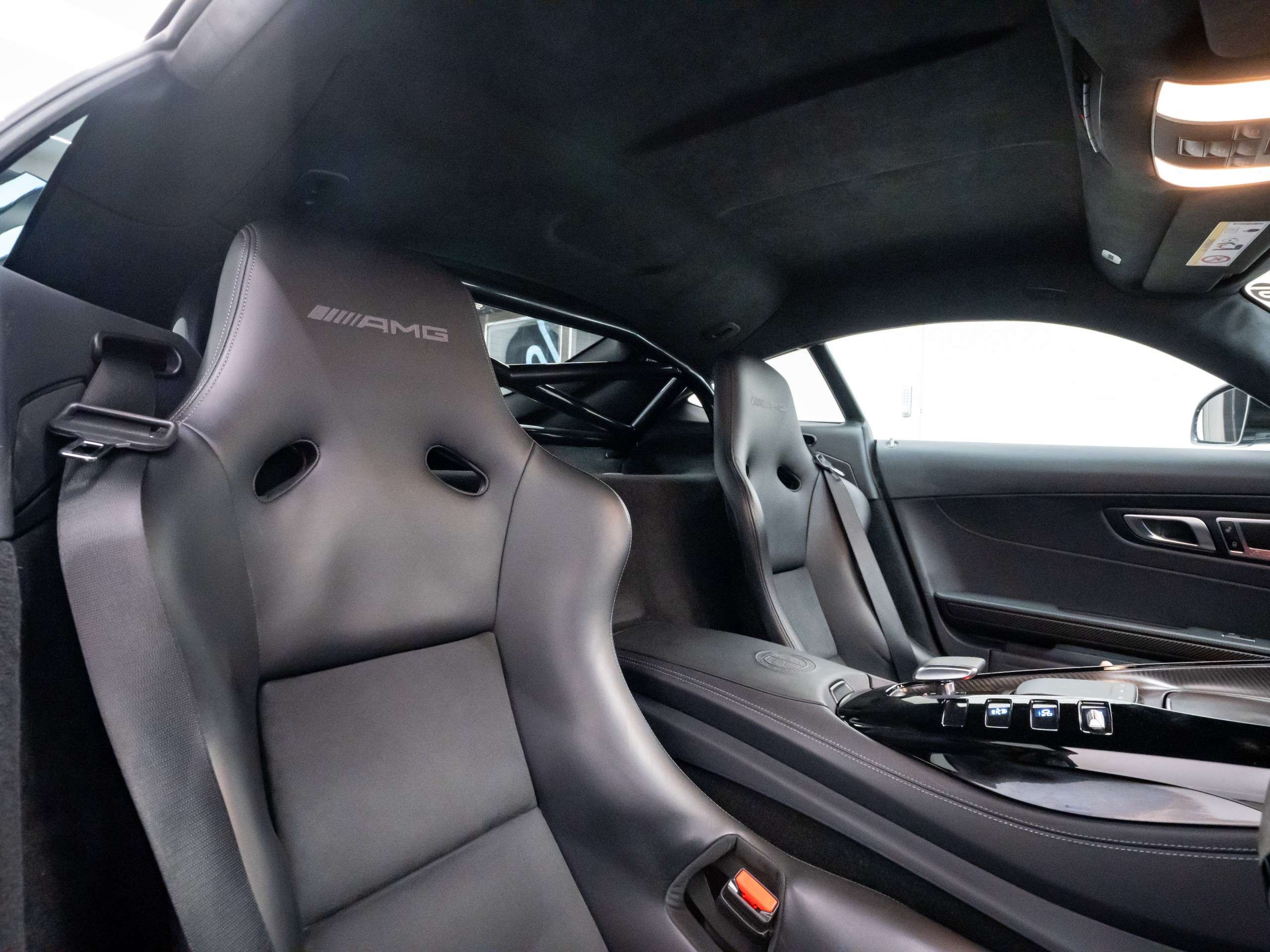 2020 MERCEDES-BENZ AMG GT 2020 MERCEDES-BENZ AMG GT