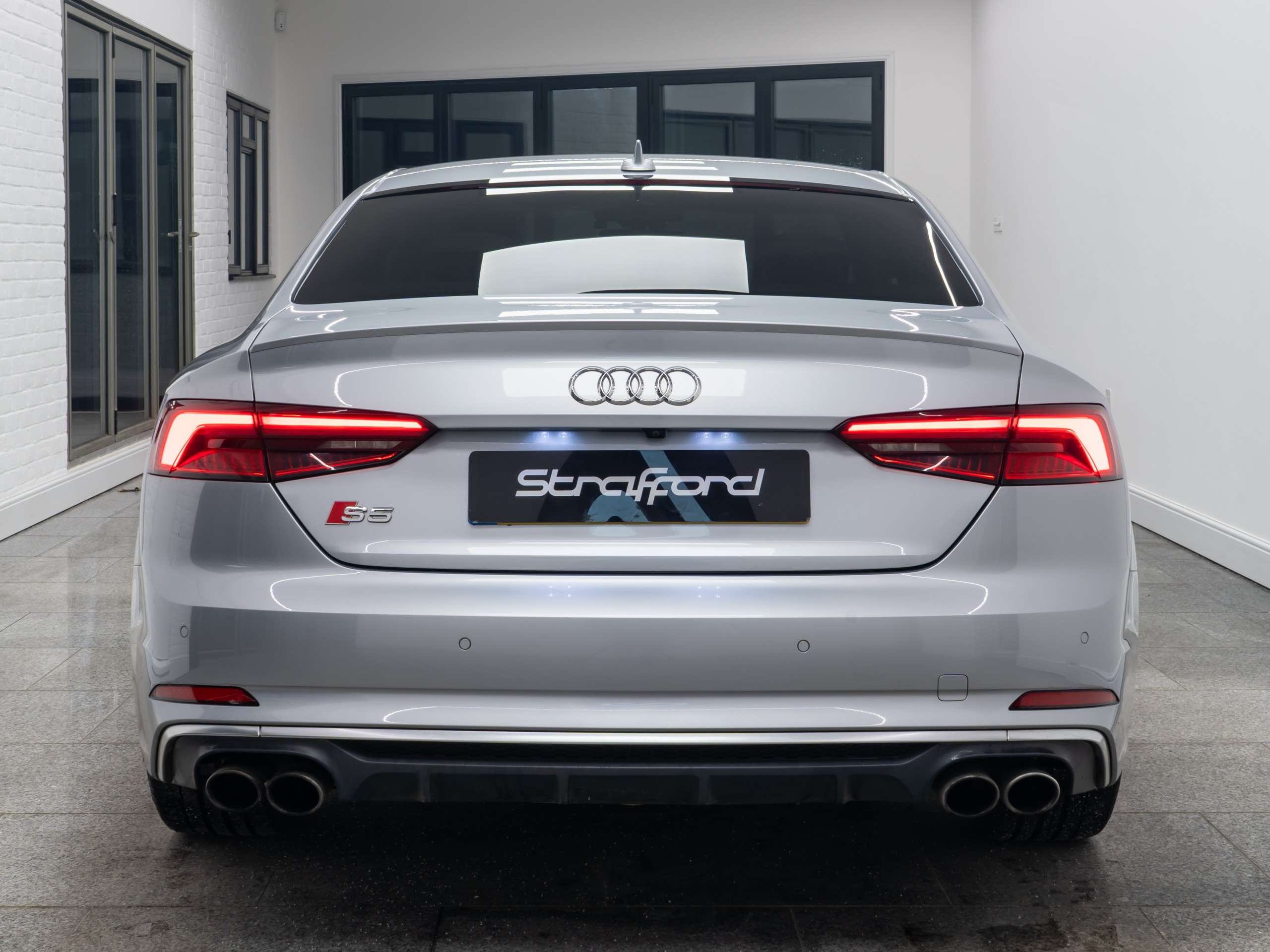 2016 AUDI S5 2016 AUDI S5