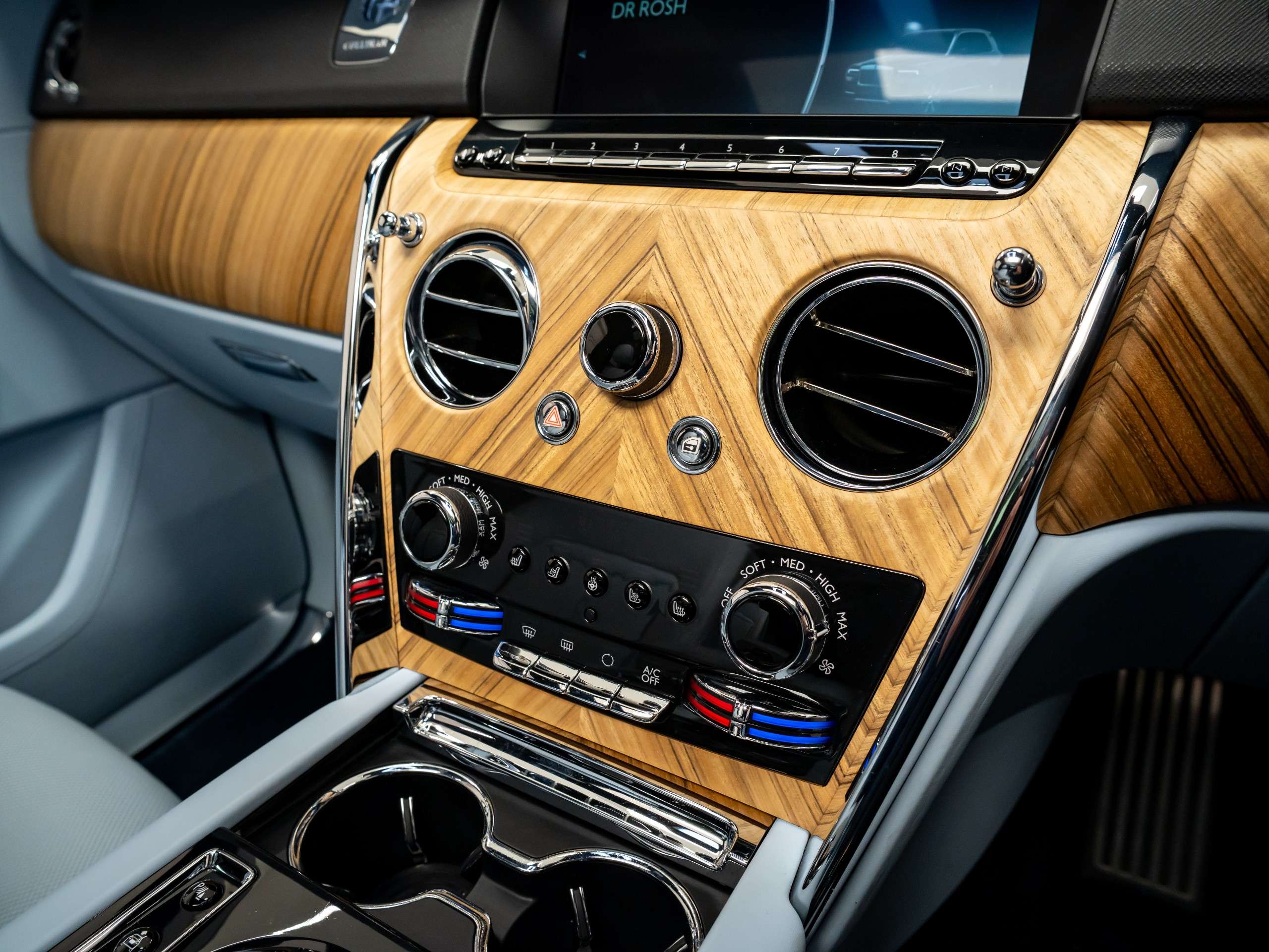 2019 ROLLS-ROYCE CULLINAN 2019 ROLLS-ROYCE CULLINAN