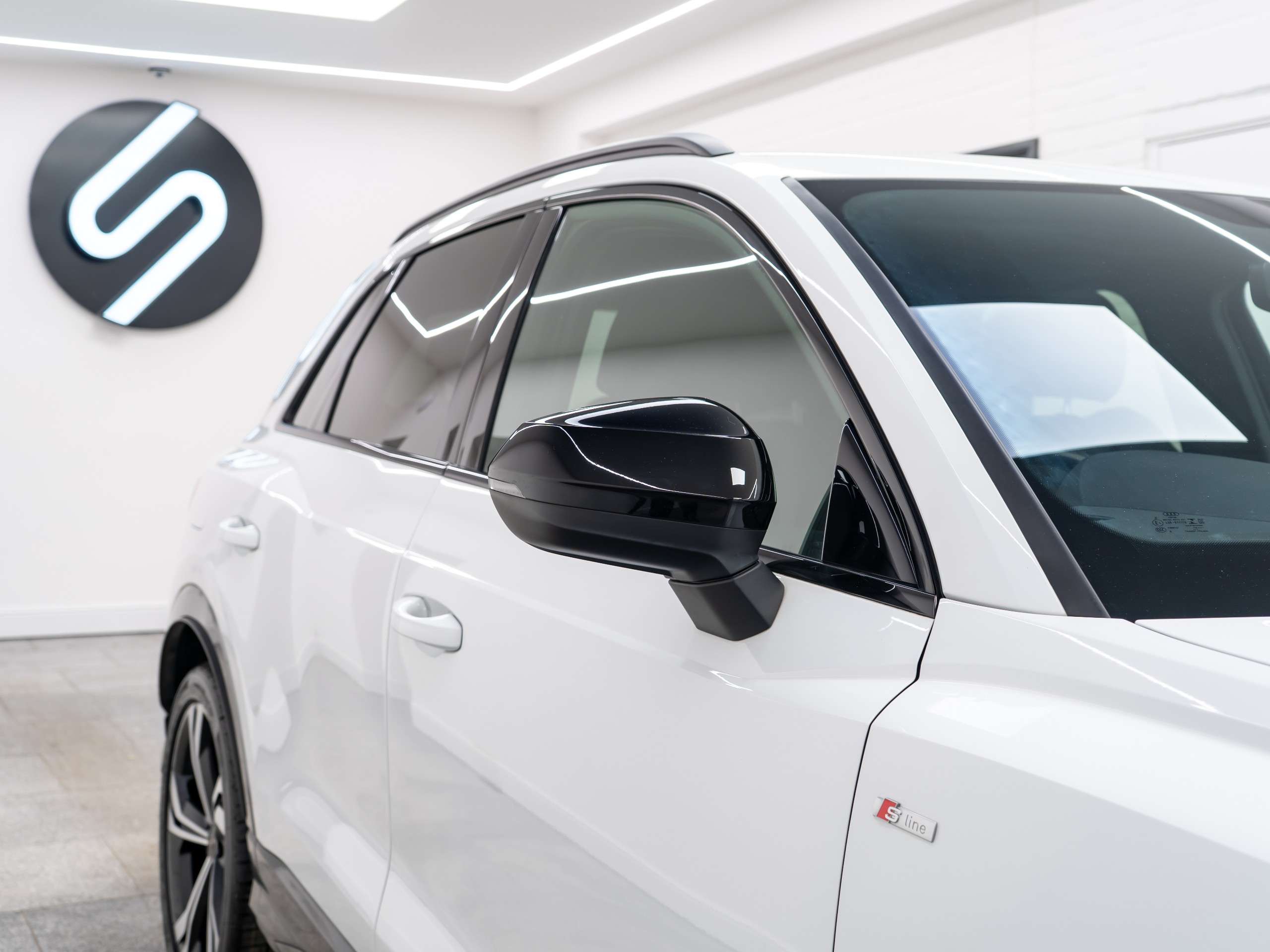 2020 AUDI Q3 2020 AUDI Q3