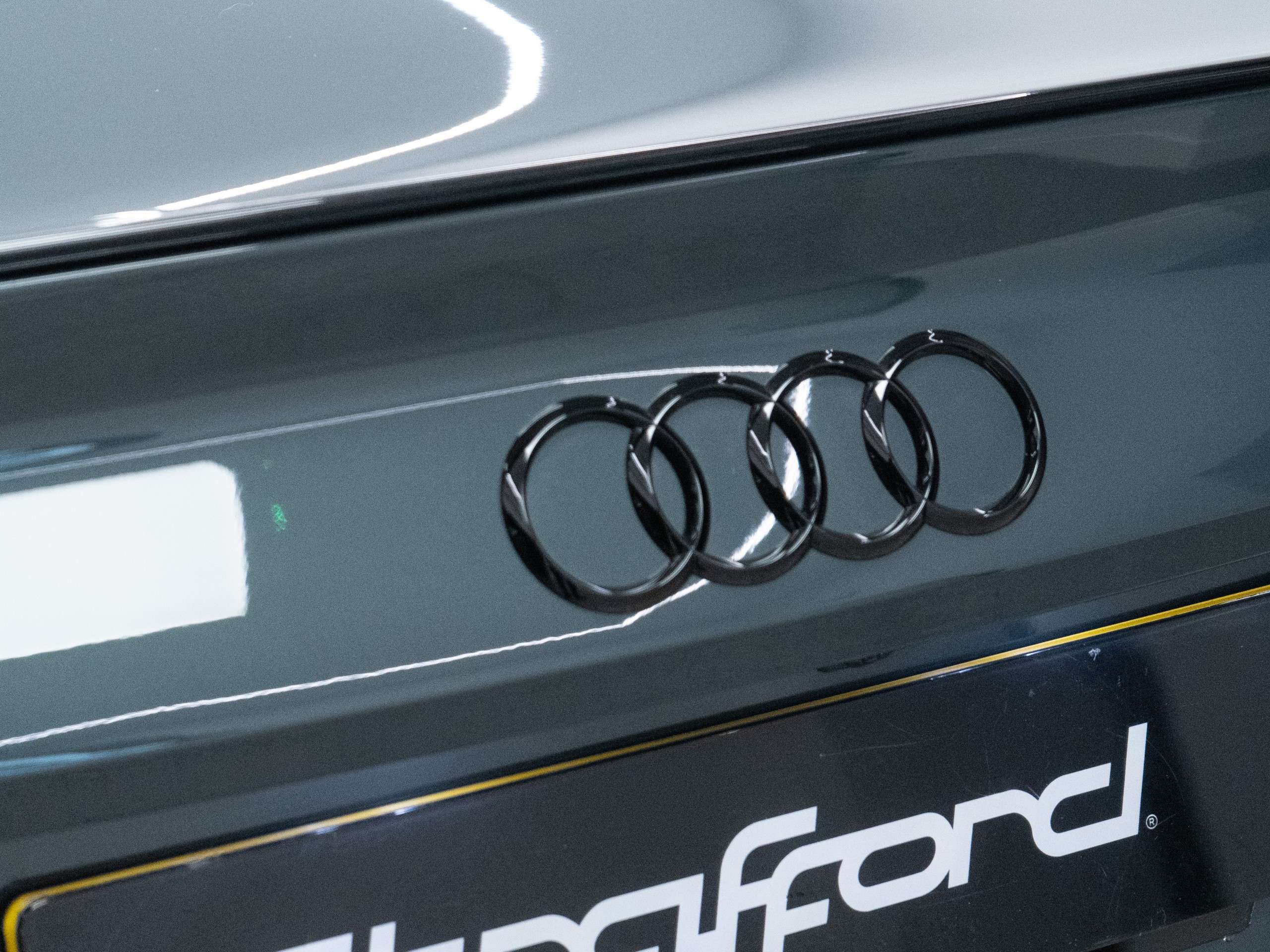 2022 AUDI RS5 2022 AUDI RS5