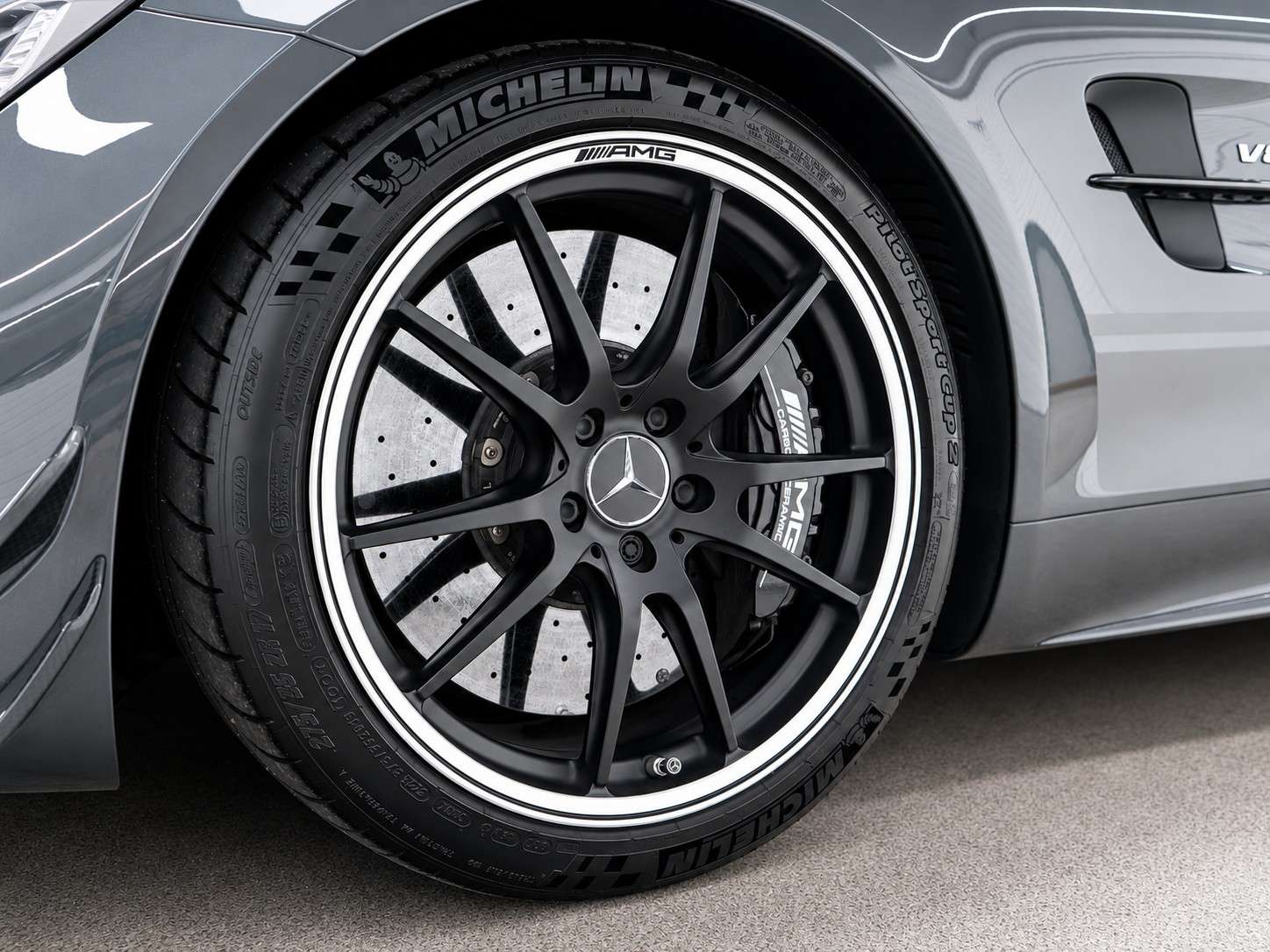 2020 MERCEDES-BENZ AMG GT 2020 MERCEDES-BENZ AMG GT