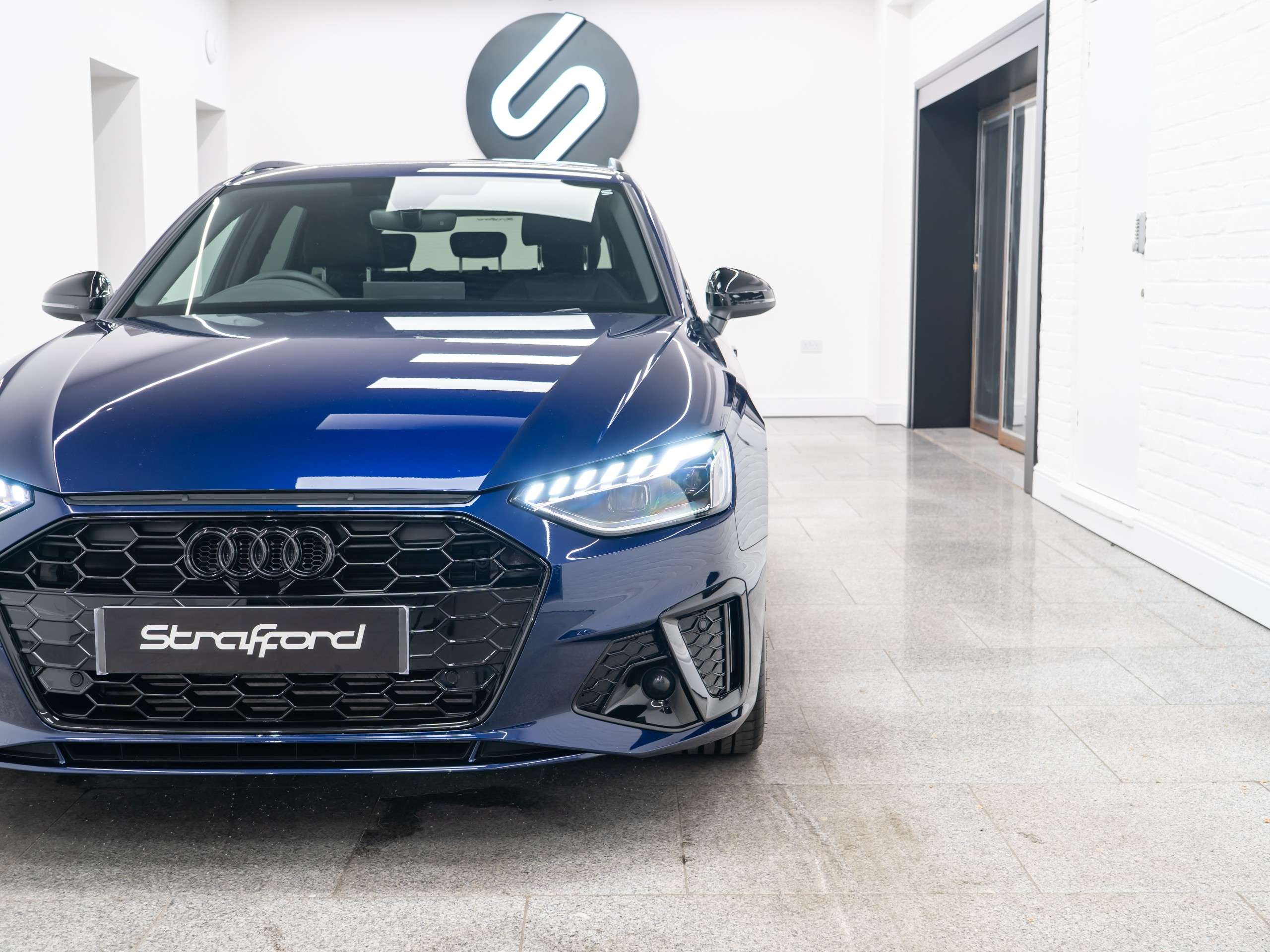 2024 AUDI A4 AVANT 2024 AUDI A4 AVANT