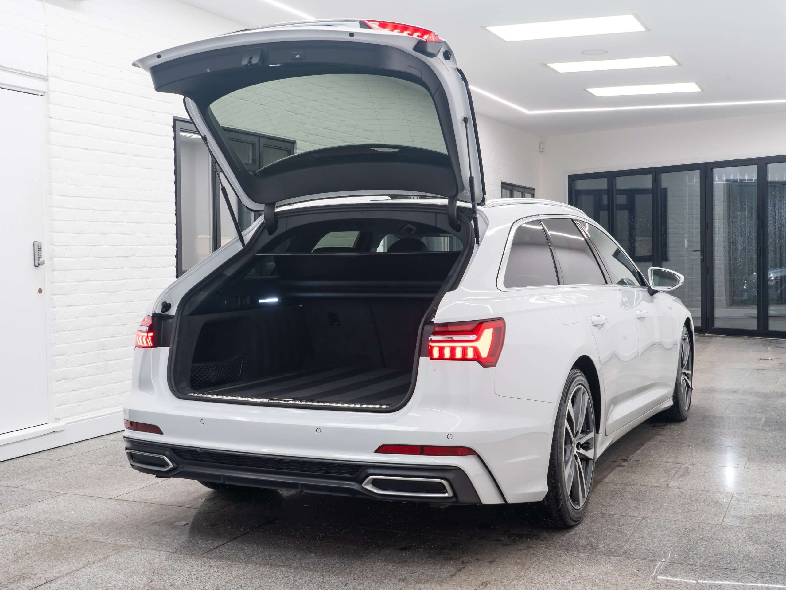 2023 AUDI A6 AVANT 2023 AUDI A6 AVANT