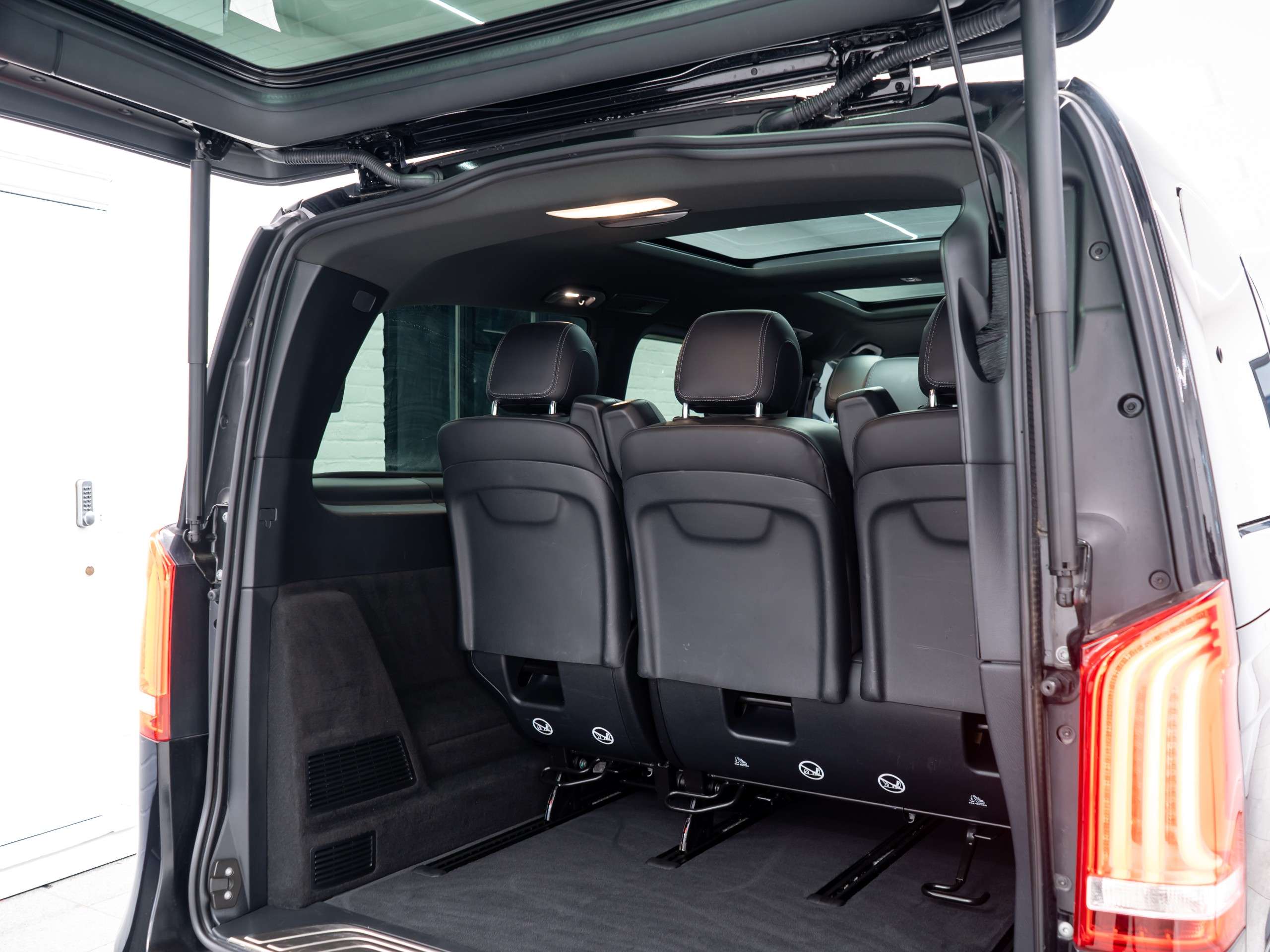2023 MERCEDES-BENZ V CLASS 2023 MERCEDES-BENZ V CLASS