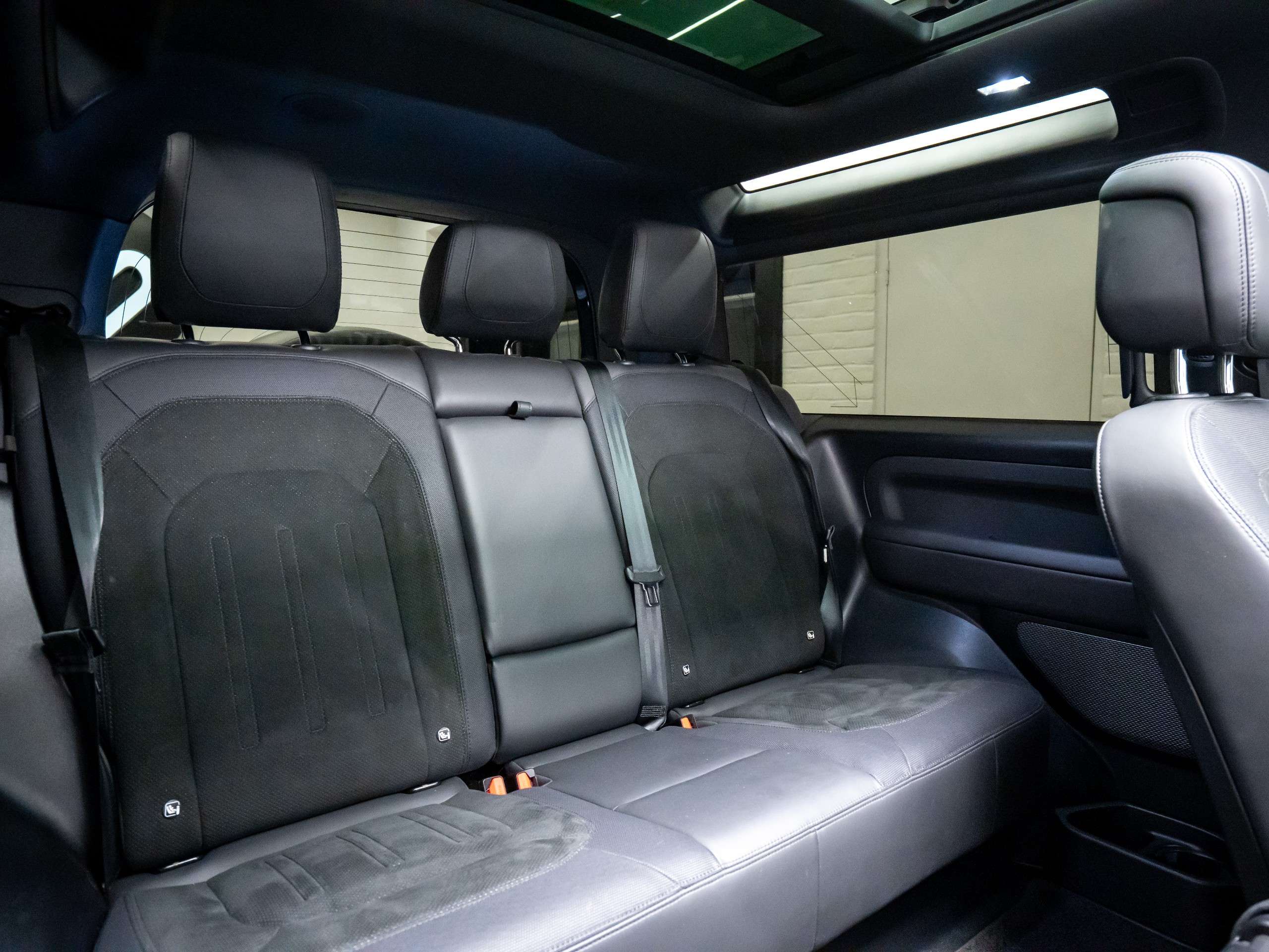 2022 LAND ROVER DEFENDER 90 2022 LAND ROVER DEFENDER 90
