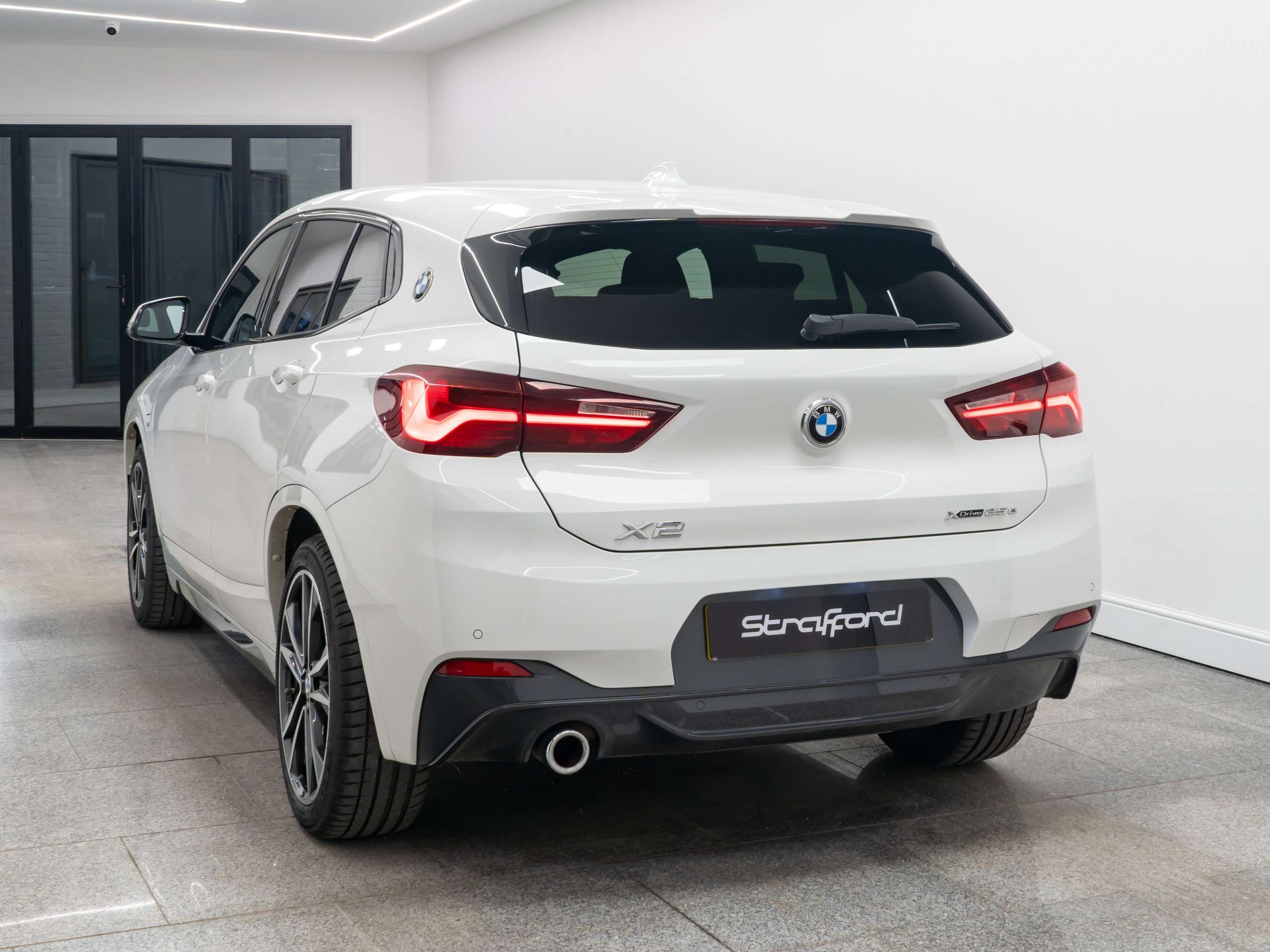 A 2021 BMW X2 1.5 25e 10kWh M Sport SUV 5dr Petrol Plug-in Hybrid Auto xDrive Euro 6 (s/s) (220 ps) A 2021 BMW X2 1.5 25e 10kWh M Sport SUV 5dr Petrol Plug-in Hybrid Auto xDrive Euro 6 (s/s) (220 ps)