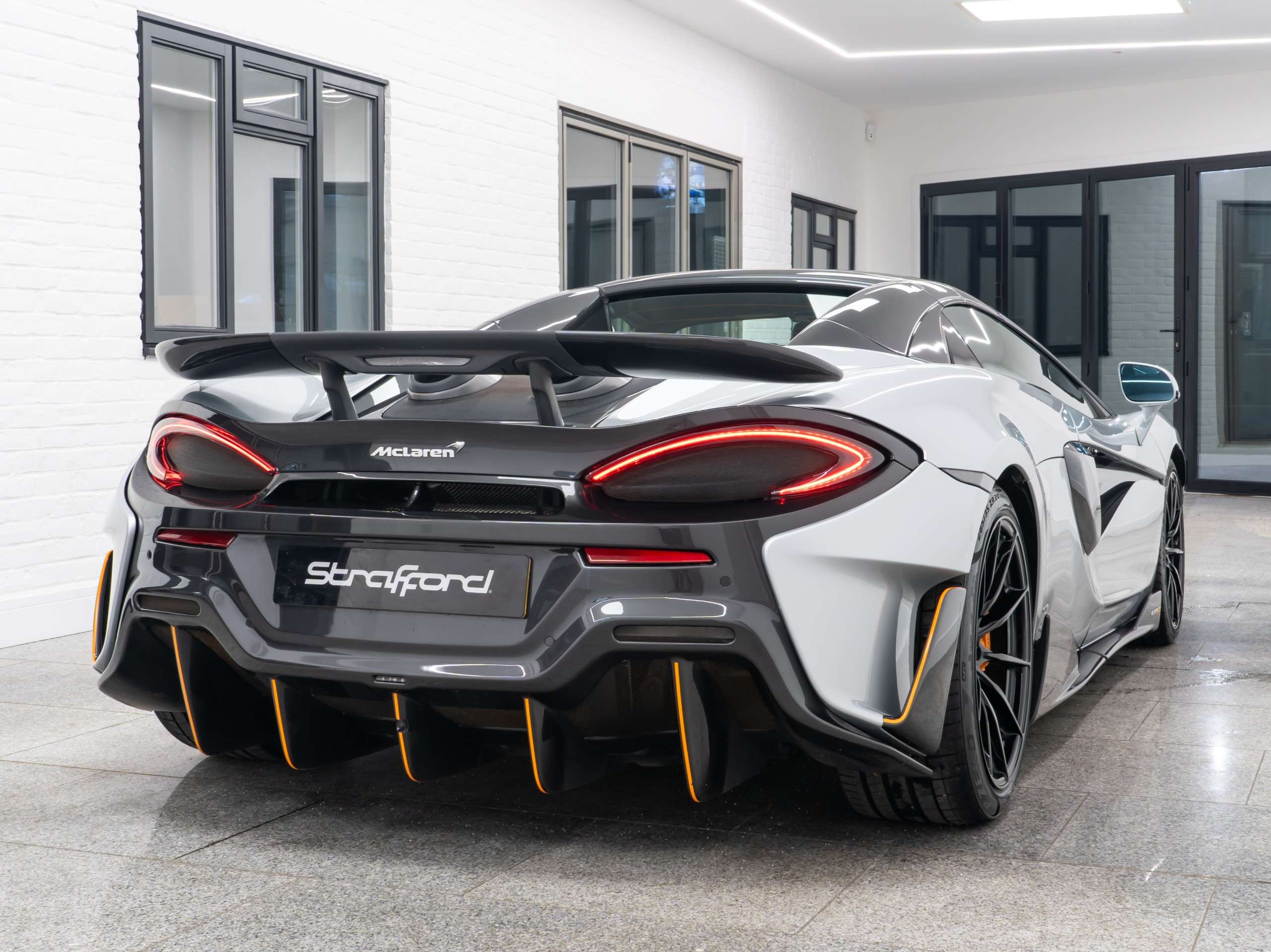 A 2019 MCLAREN 600LT Spider V8 2dr SSG Auto A 2019 MCLAREN 600LT Spider V8 2dr SSG Auto