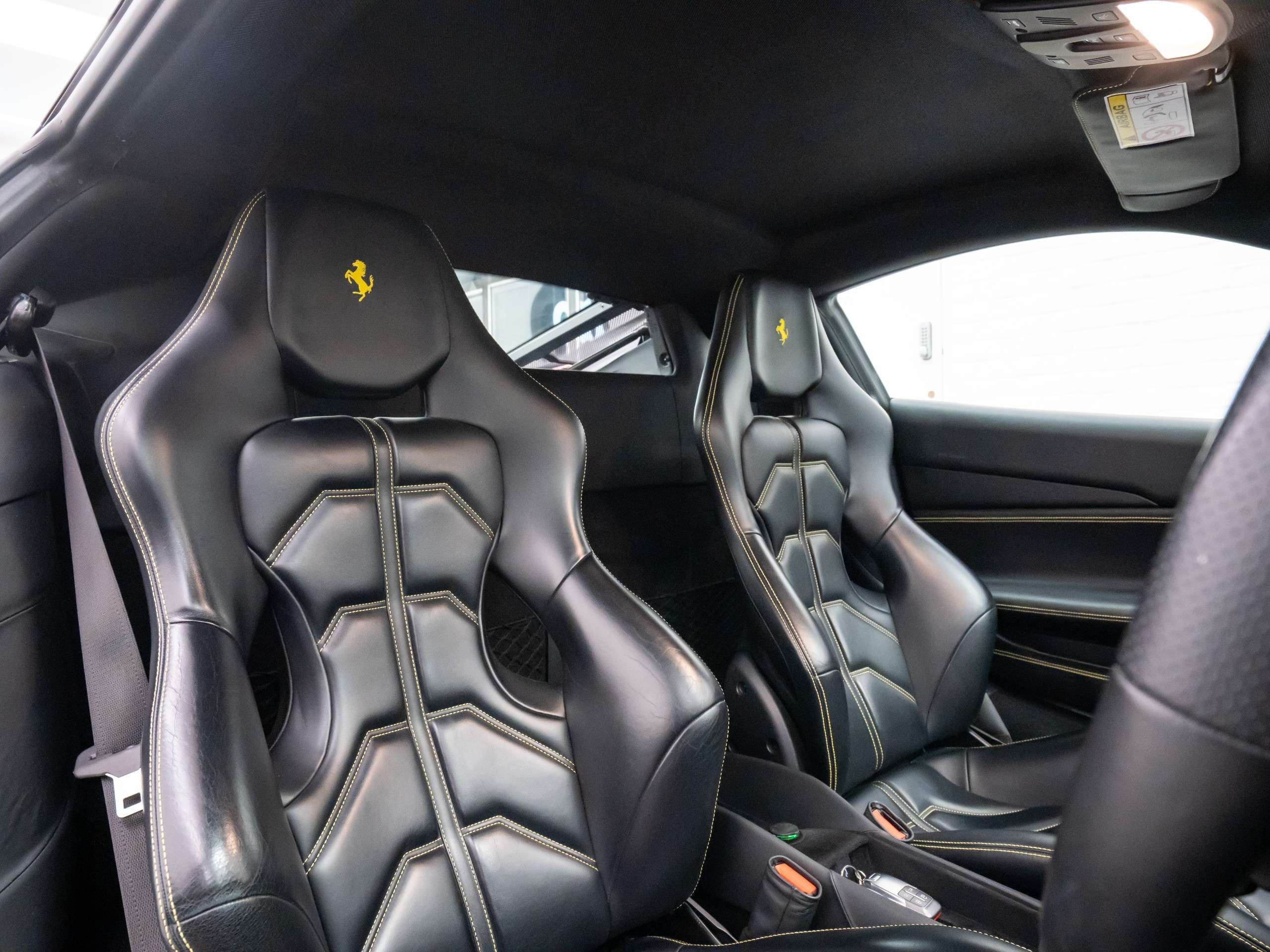 2016 FERRARI 488 2016 FERRARI 488