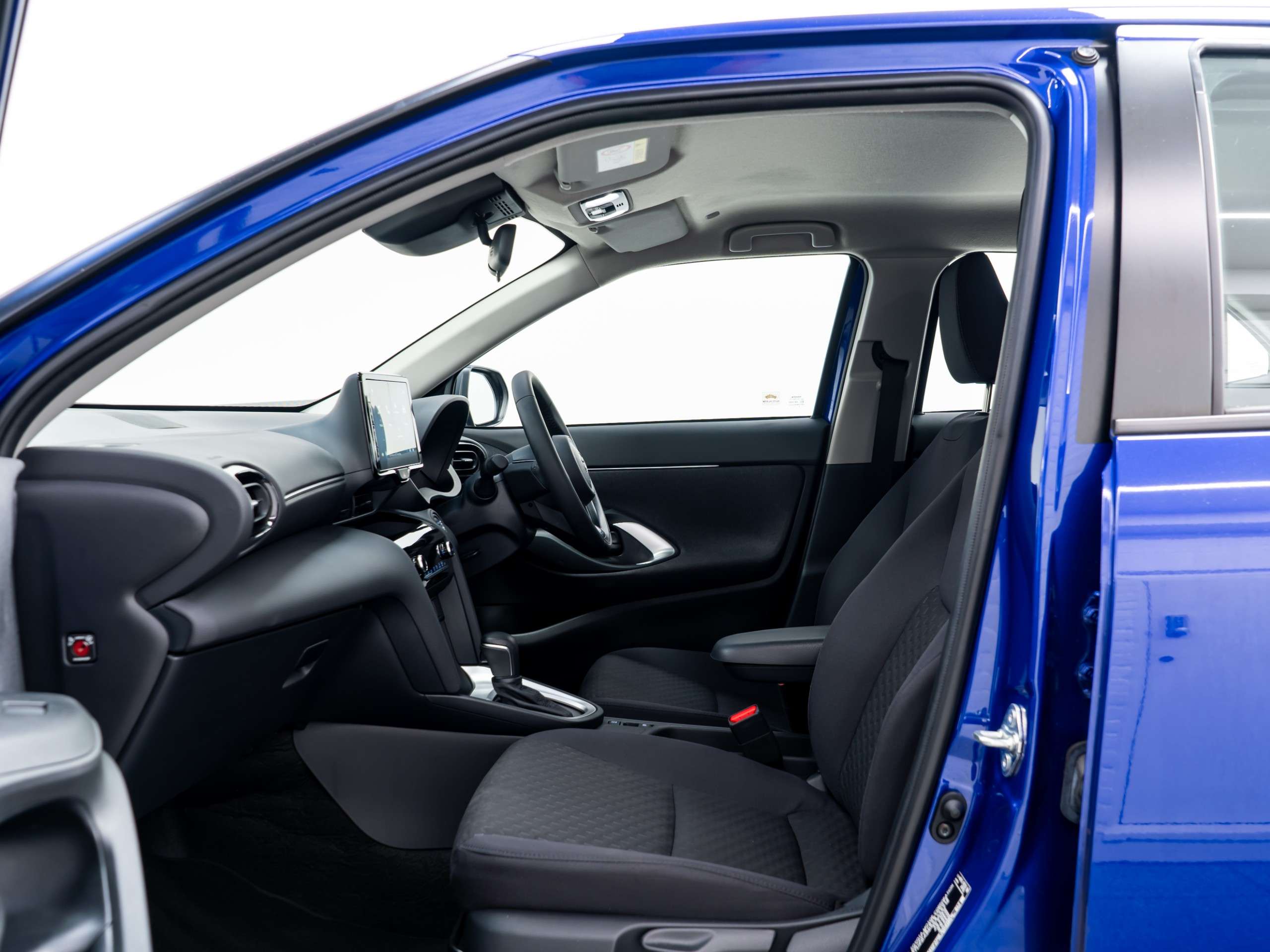 2024 TOYOTA YARIS CROSS 2024 TOYOTA YARIS CROSS