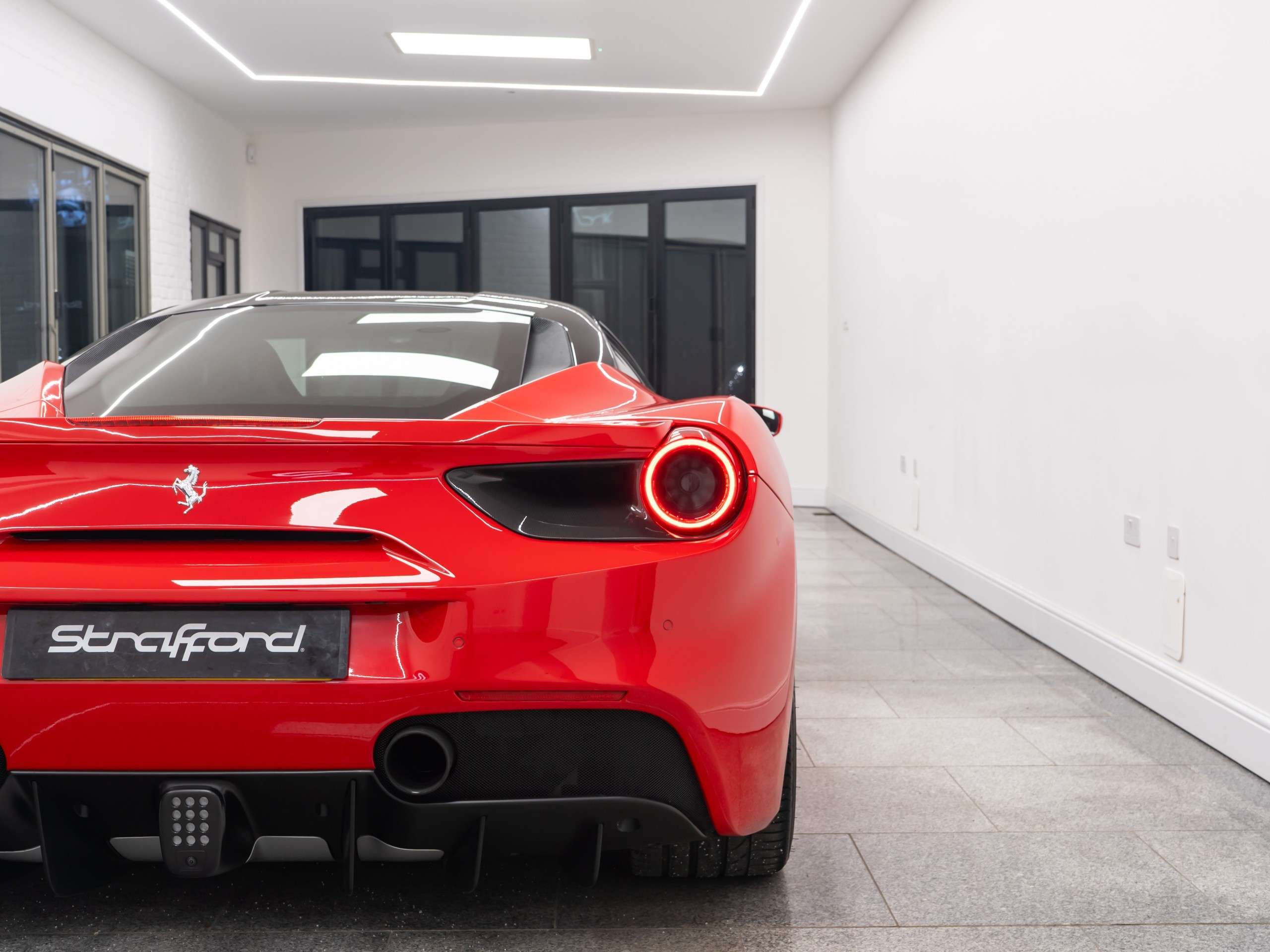 2016 FERRARI 488 2016 FERRARI 488