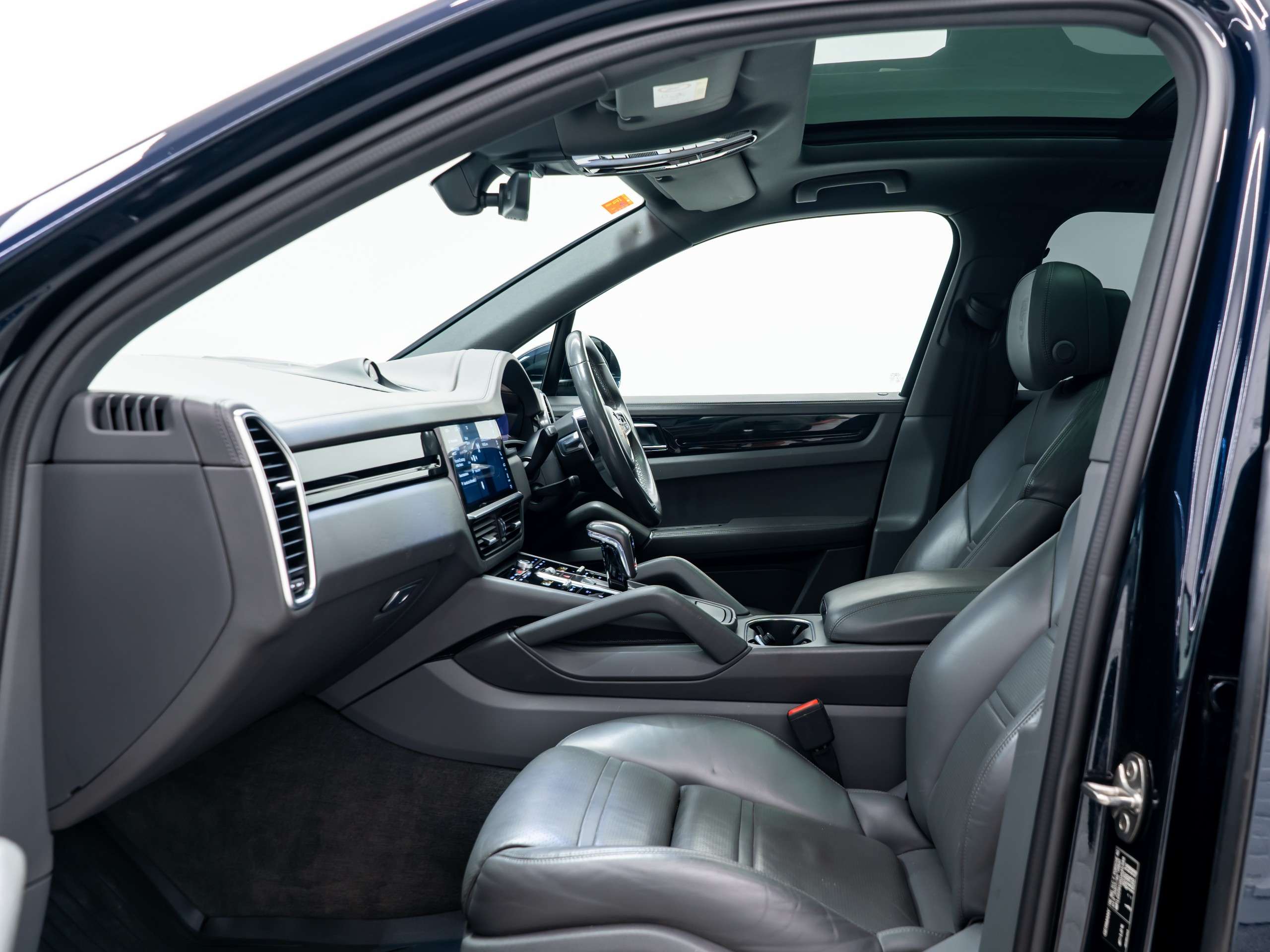2018 PORSCHE CAYENNE 2018 PORSCHE CAYENNE