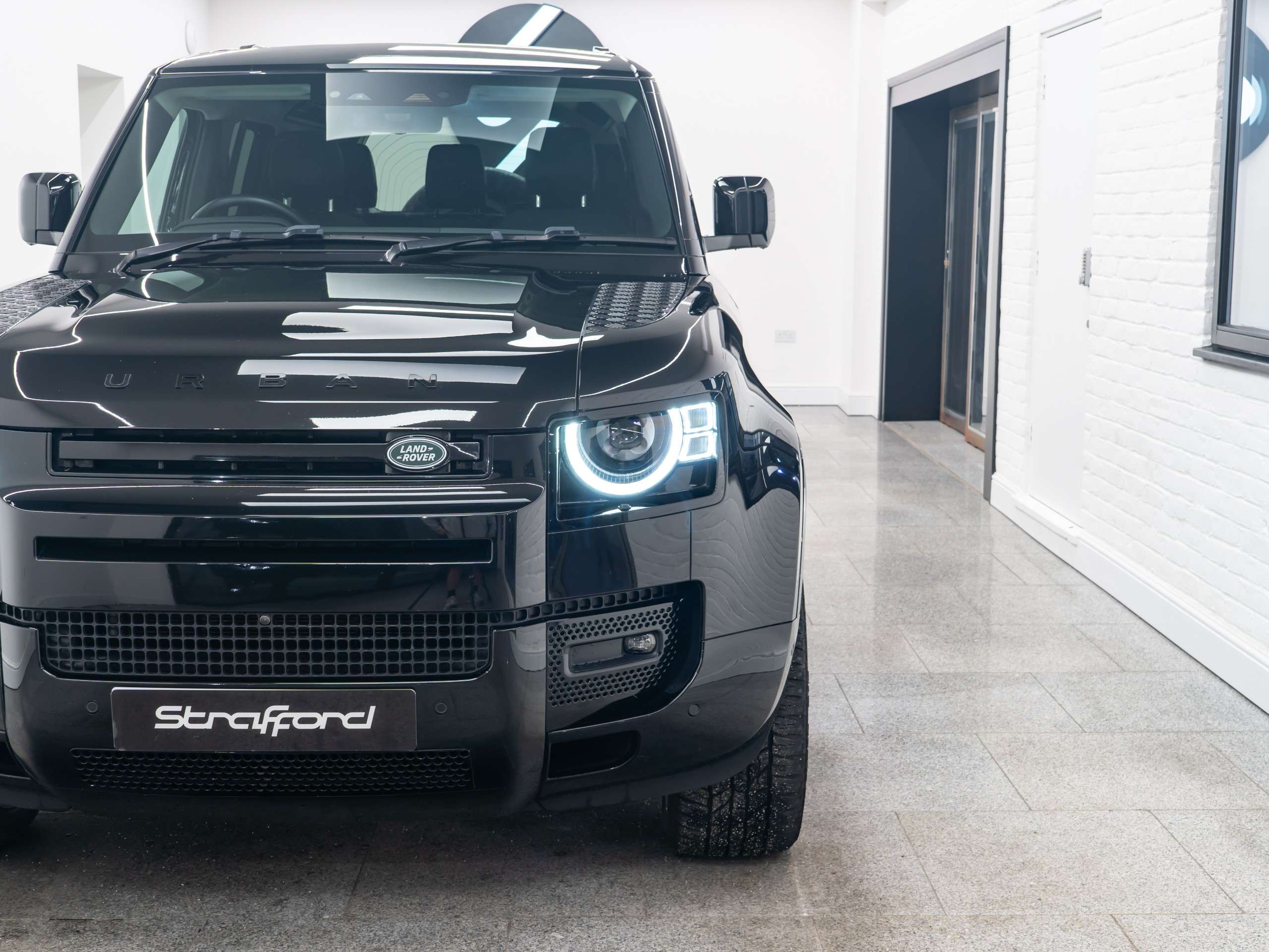 2024 LAND ROVER DEFENDER 110 2024 LAND ROVER DEFENDER 110