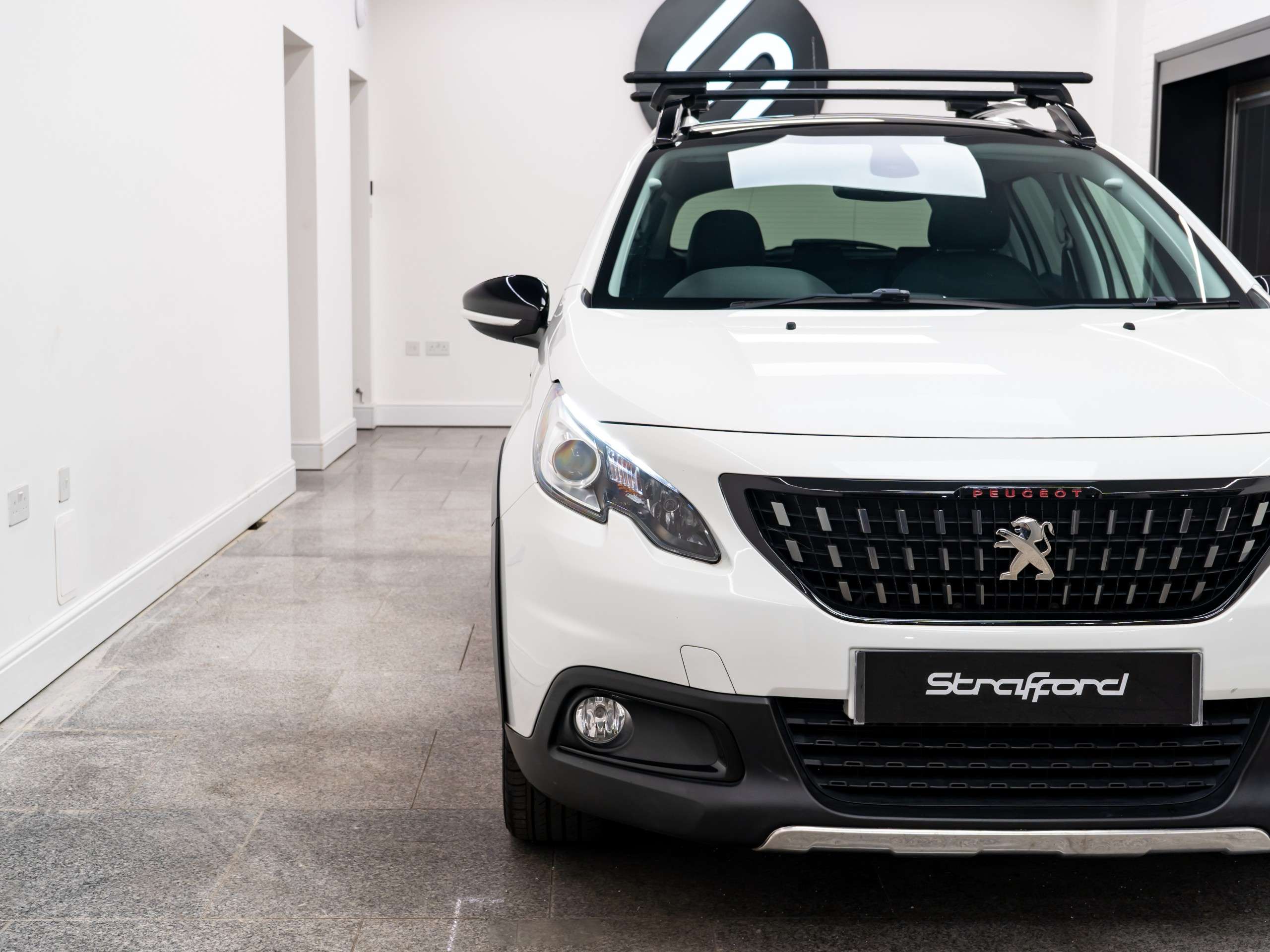 2017 PEUGEOT 2008 2017 PEUGEOT 2008