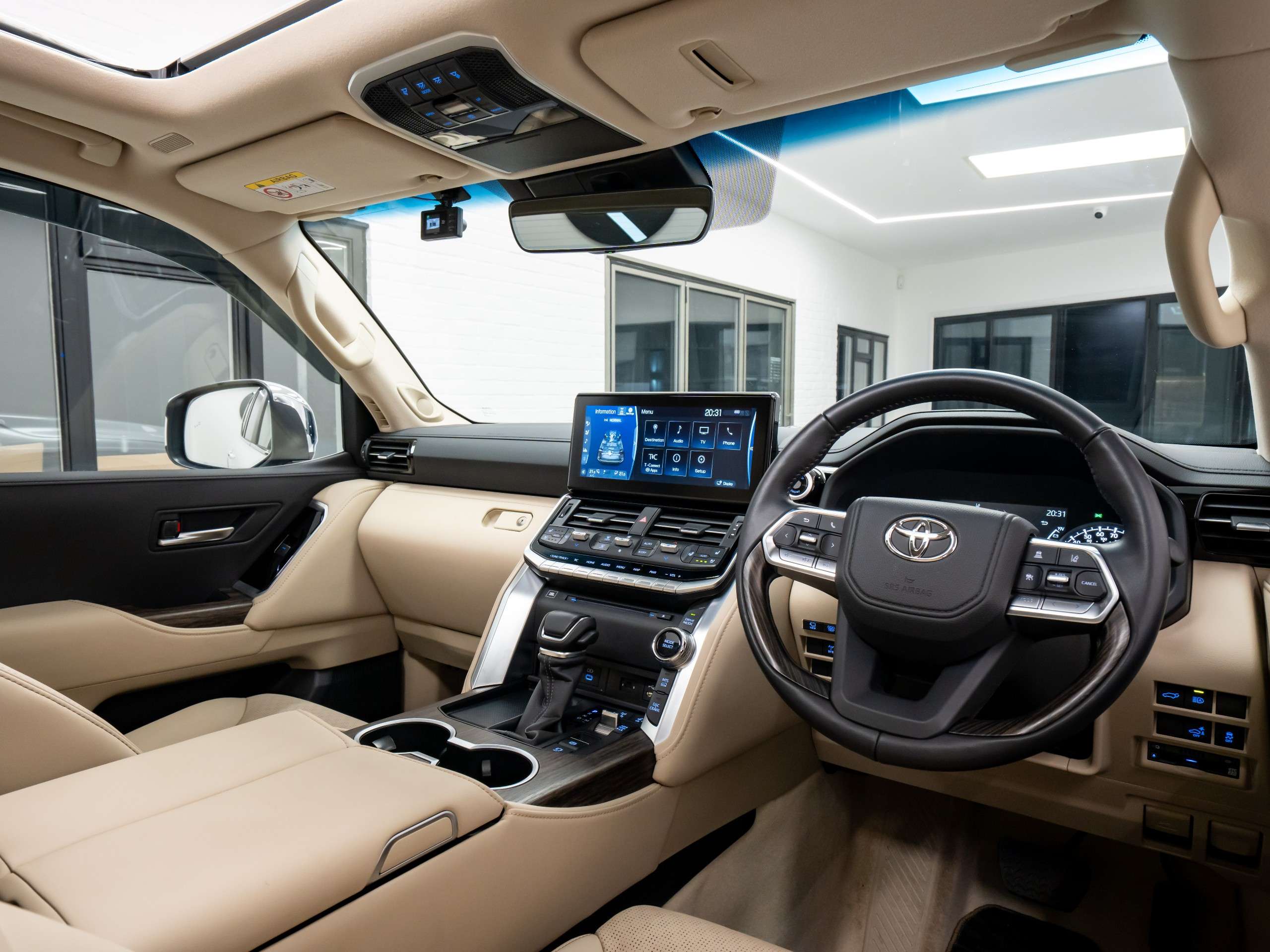 2024 TOYOTA LAND CRUISER 2024 TOYOTA LAND CRUISER