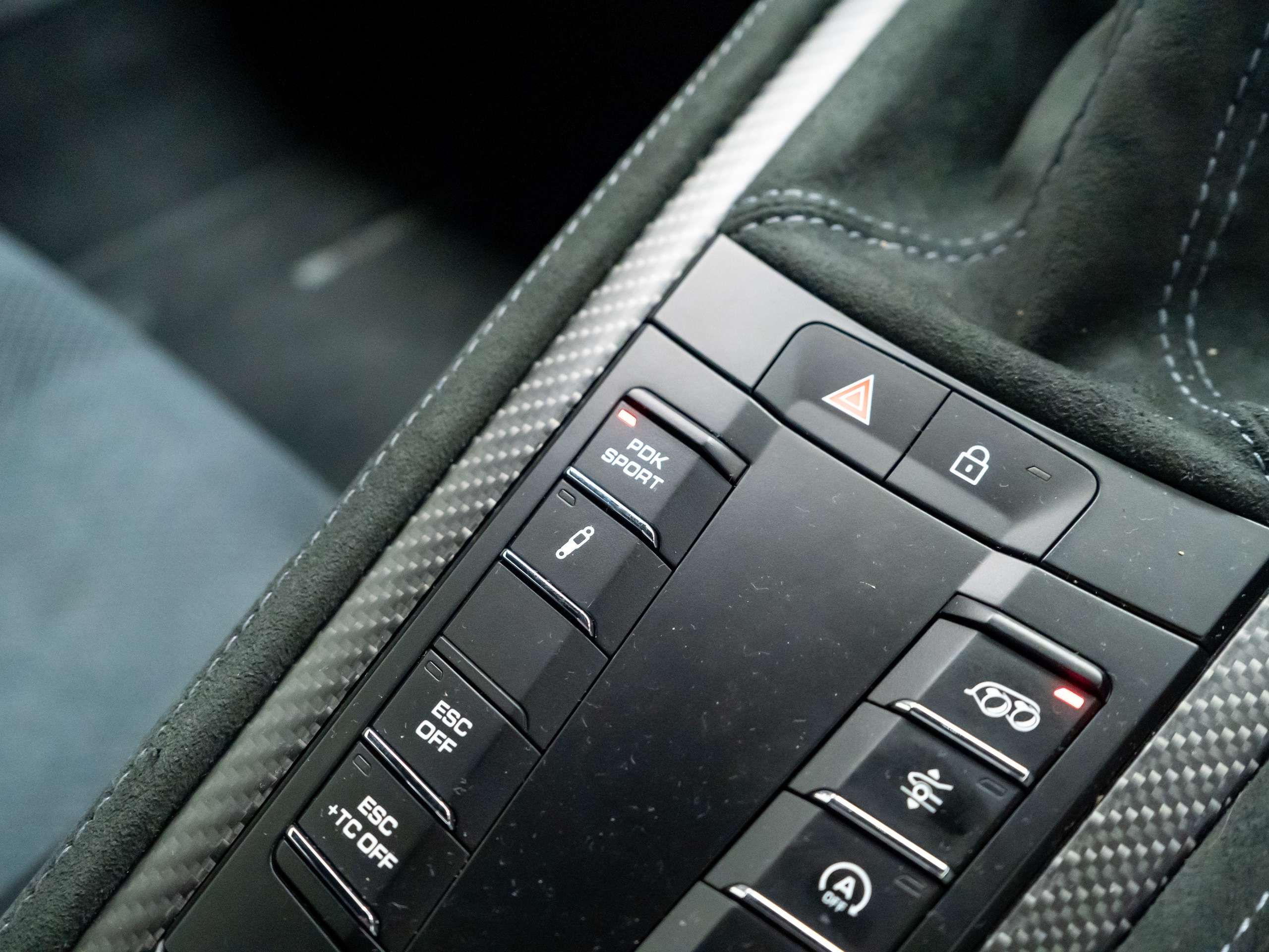 2024 PORSCHE CAYMAN 2024 PORSCHE CAYMAN