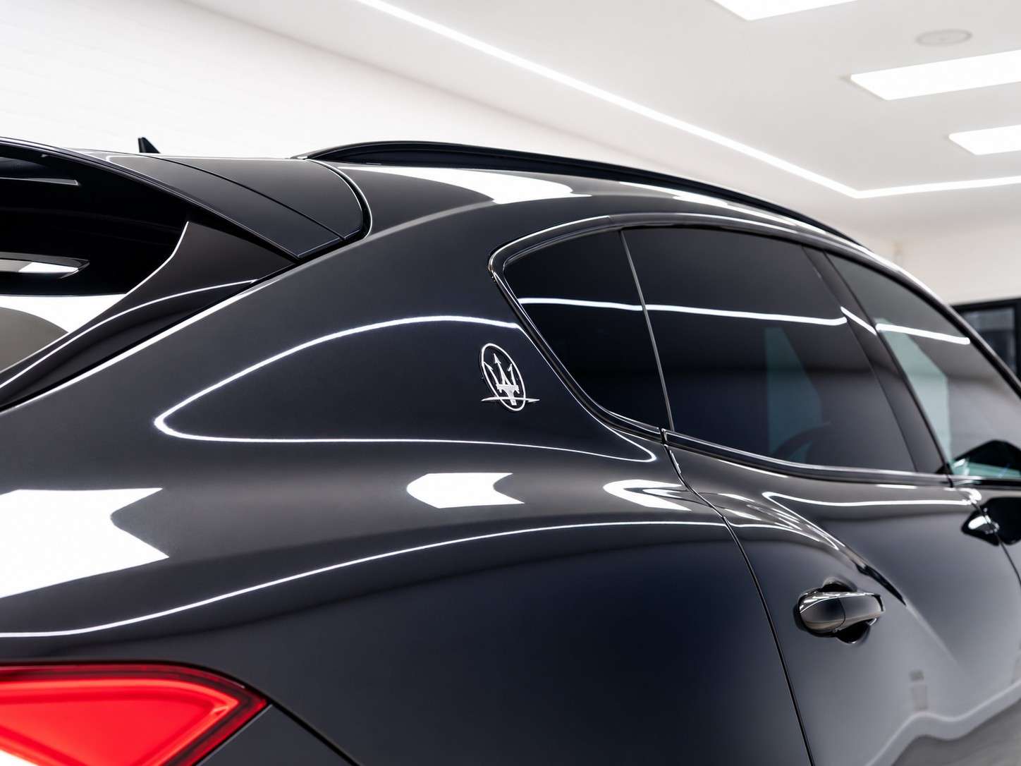 2018 MASERATI LEVANTE 2018 MASERATI LEVANTE