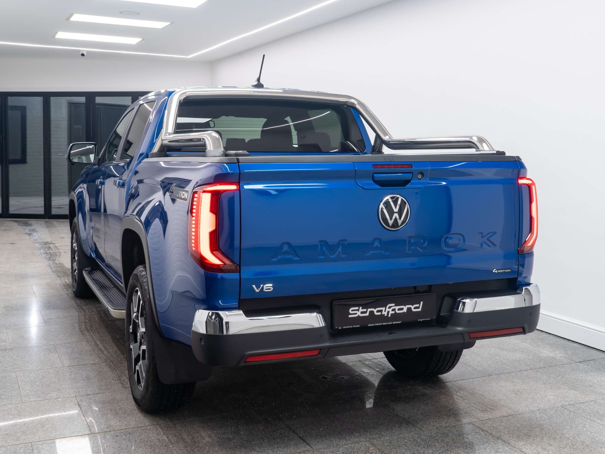 A 2024 VOLKSWAGEN AMAROK 3.0 TDI V6 Style Pickup Double Cab 4dr Diesel Auto 4Motion Euro 6 (s/s) (240 ps) A 2024 VOLKSWAGEN AMAROK 3.0 TDI V6 Style Pickup Double Cab 4dr Diesel Auto 4Motion Euro 6 (s/s) (240 ps)