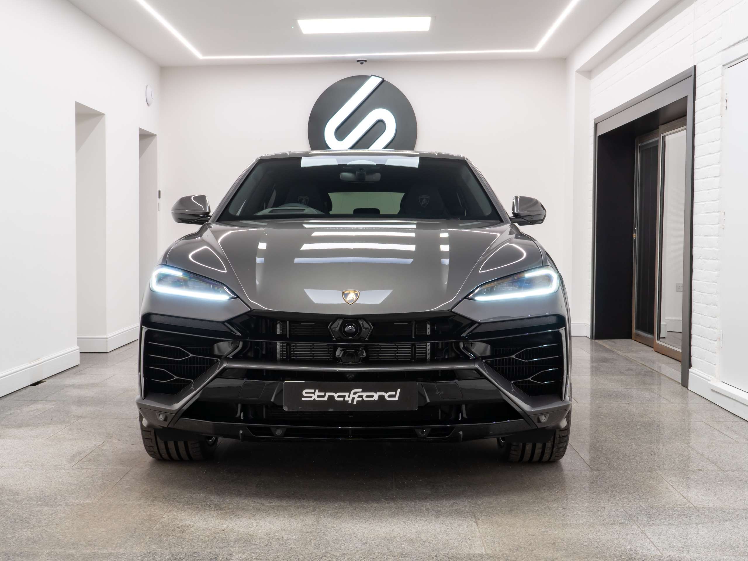 2026 LAMBORGHINI URUS 2026 LAMBORGHINI URUS