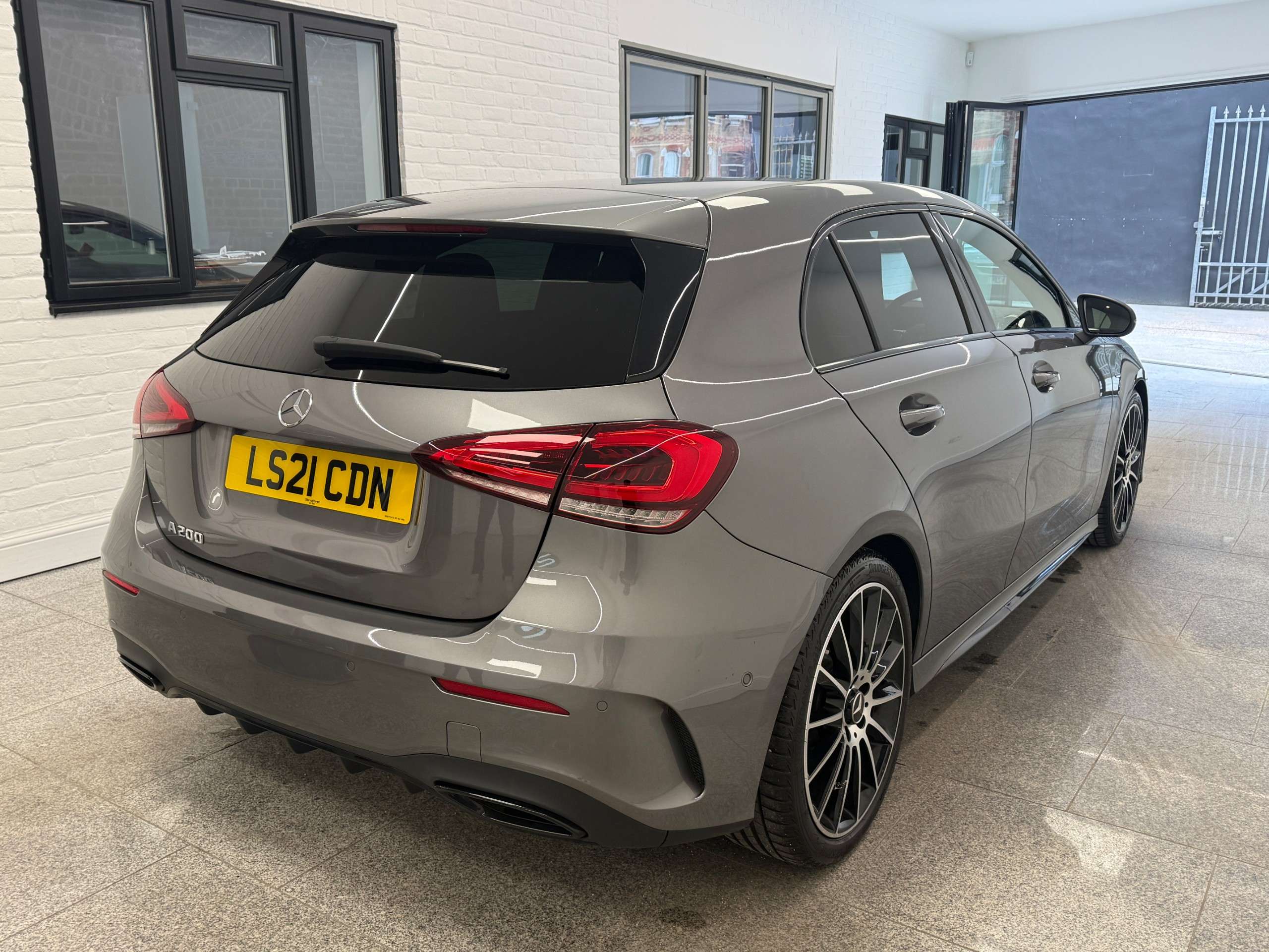 A 2021 MERCEDES-BENZ A CLASS 1.3 A200 Exclusive Edition Hatchback 5dr Petrol 7G-DCT Euro 6 (s/s) (163 ps) A 2021 MERCEDES-BENZ A CLASS 1.3 A200 Exclusive Edition Hatchback 5dr Petrol 7G-DCT Euro 6 (s/s) (163 ps)