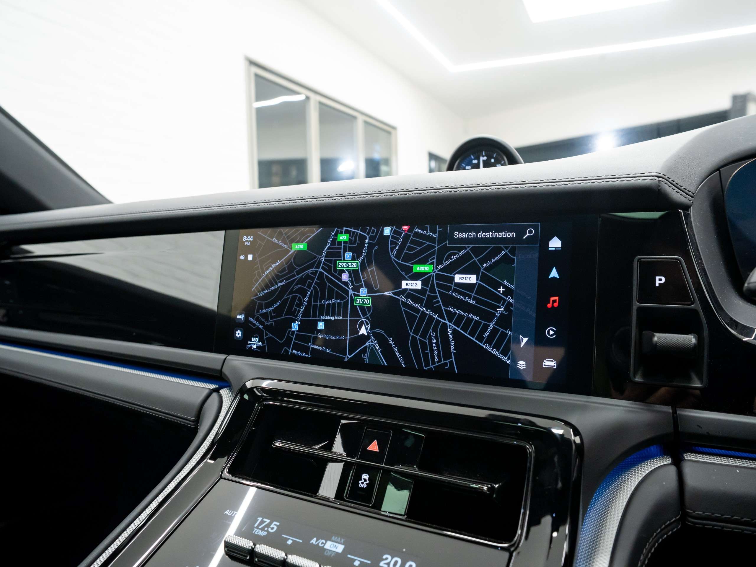 2025 PORSCHE PANAMERA 2025 PORSCHE PANAMERA