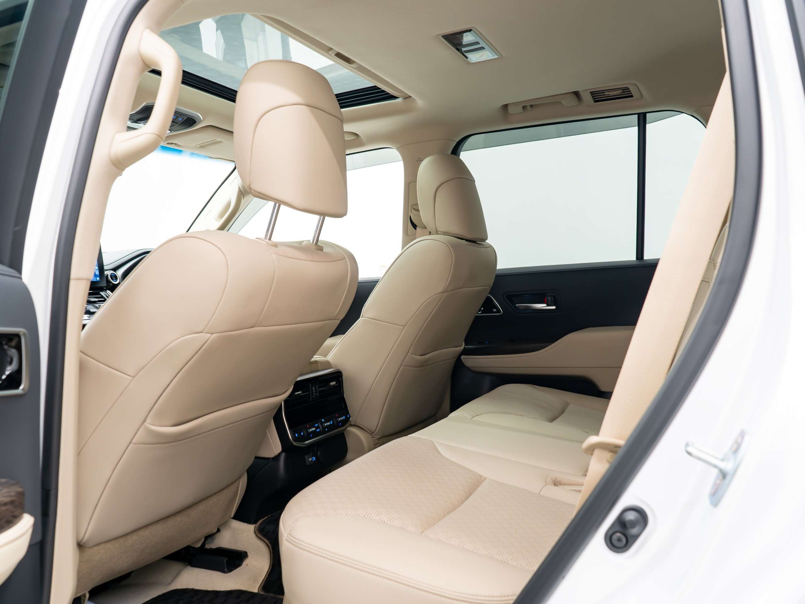 2024 TOYOTA LAND CRUISER 2024 TOYOTA LAND CRUISER