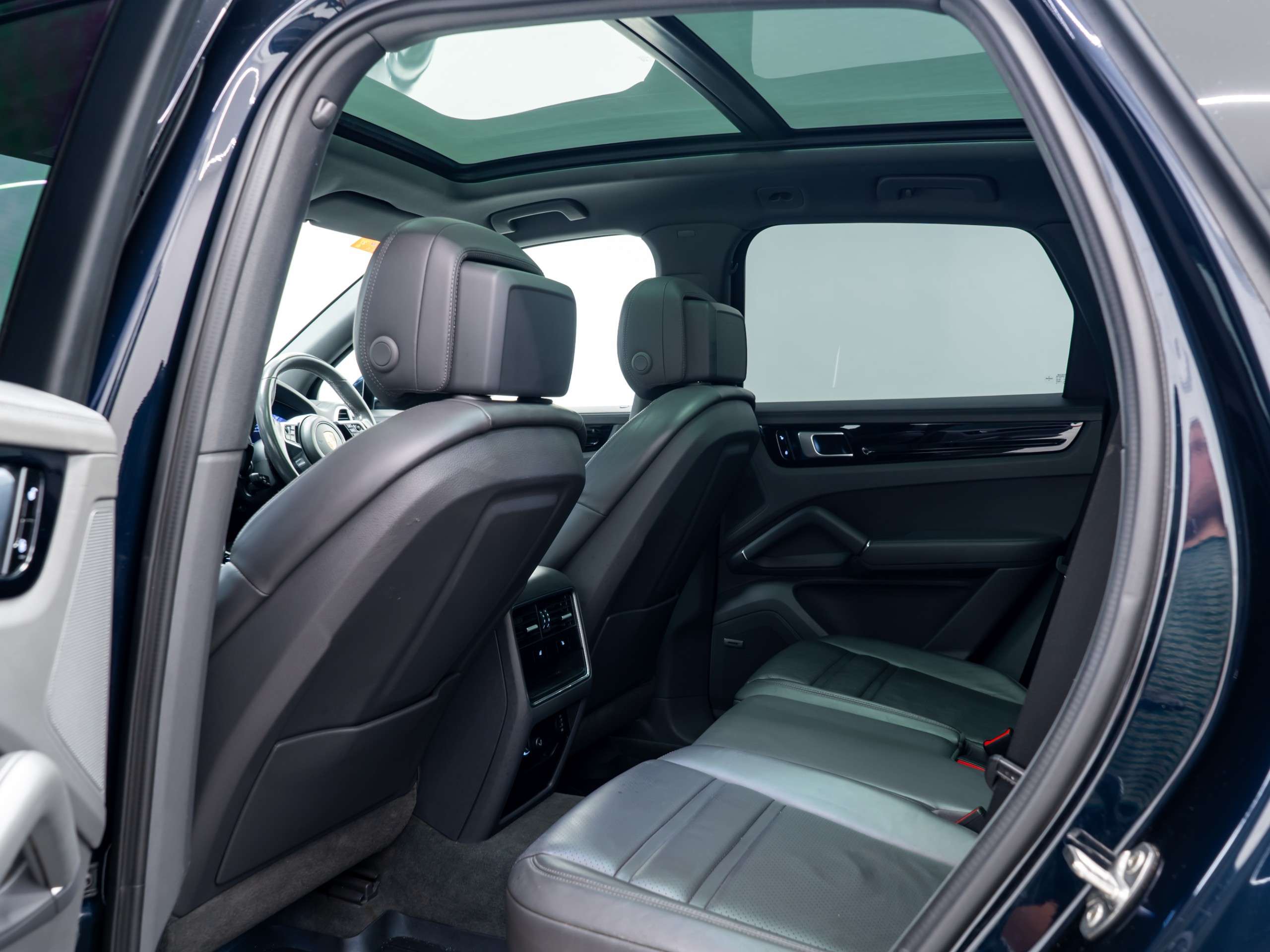 2018 PORSCHE CAYENNE 2018 PORSCHE CAYENNE
