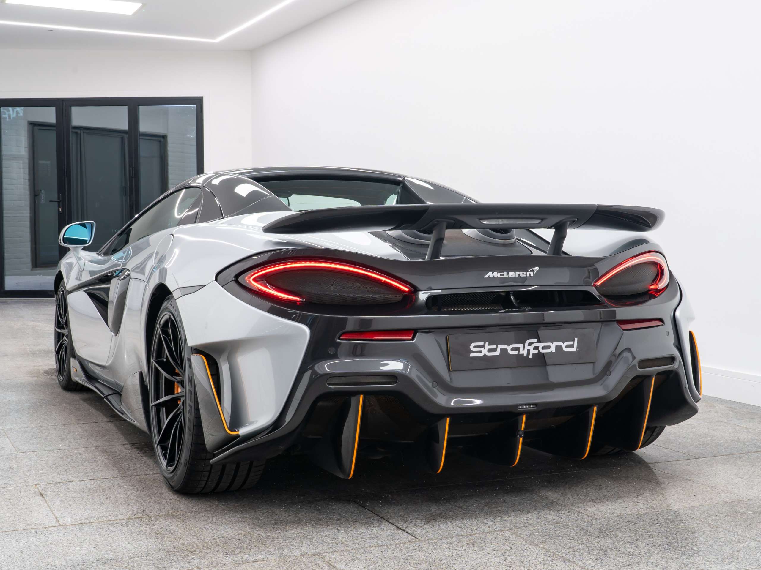 A 2019 MCLAREN 600LT Spider V8 2dr SSG Auto A 2019 MCLAREN 600LT Spider V8 2dr SSG Auto