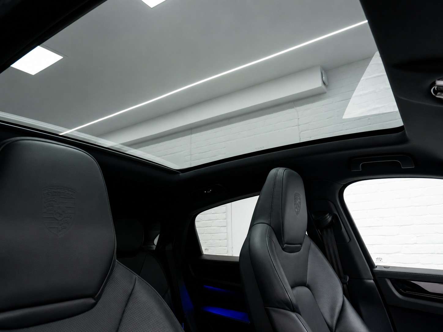 2019 PORSCHE CAYENNE 2019 PORSCHE CAYENNE