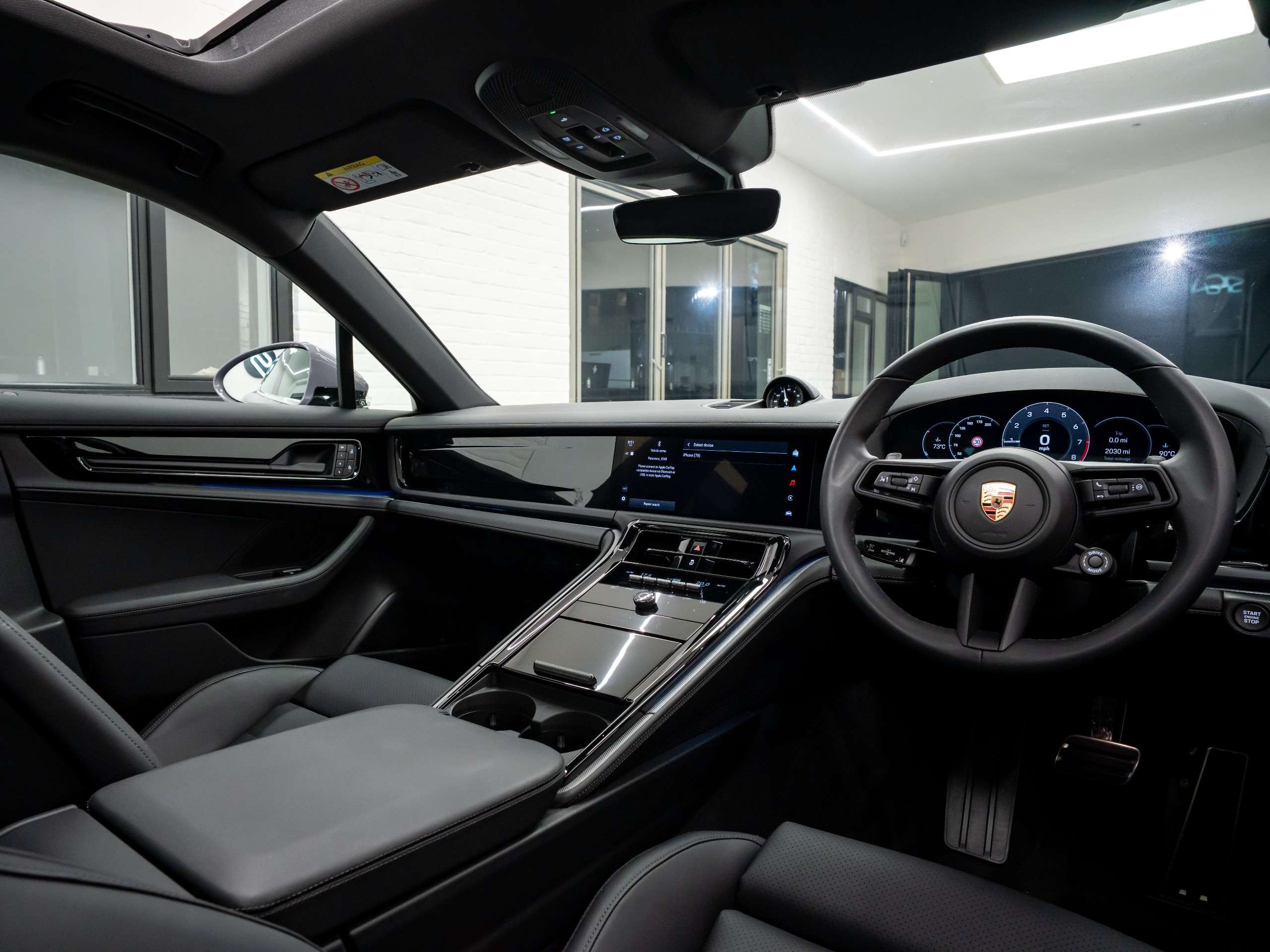 2025 PORSCHE PANAMERA 2025 PORSCHE PANAMERA