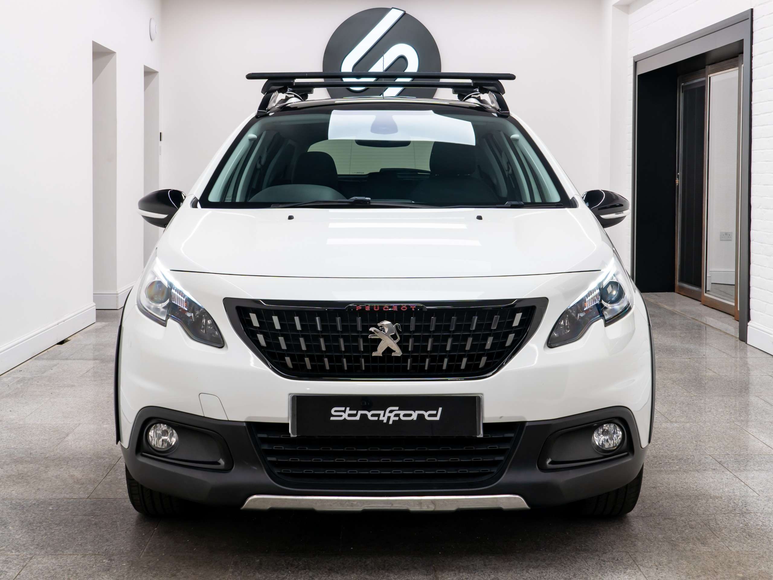 2017 PEUGEOT 2008 2017 PEUGEOT 2008