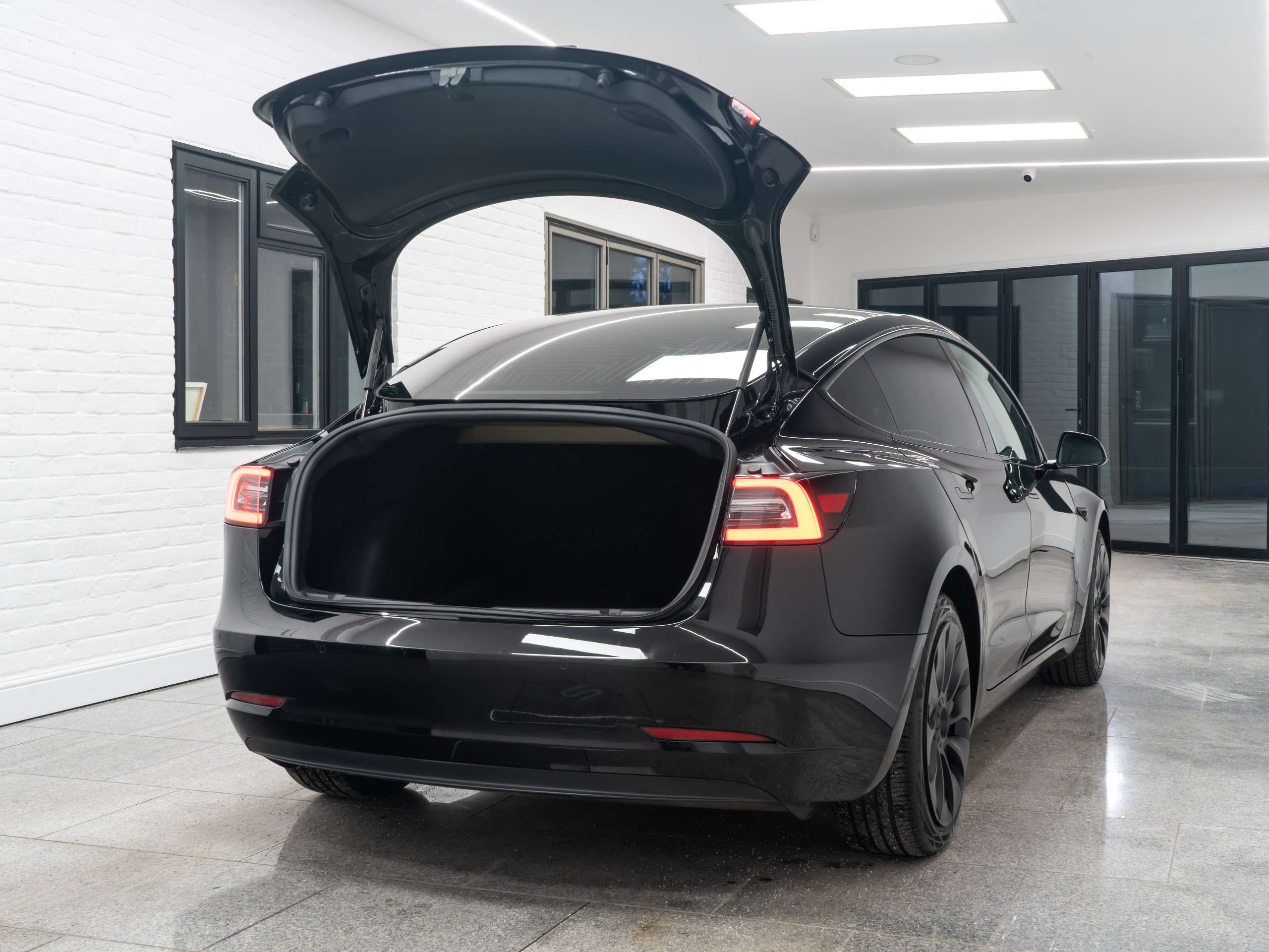 2019 TESLA MODEL 3 2019 TESLA MODEL 3