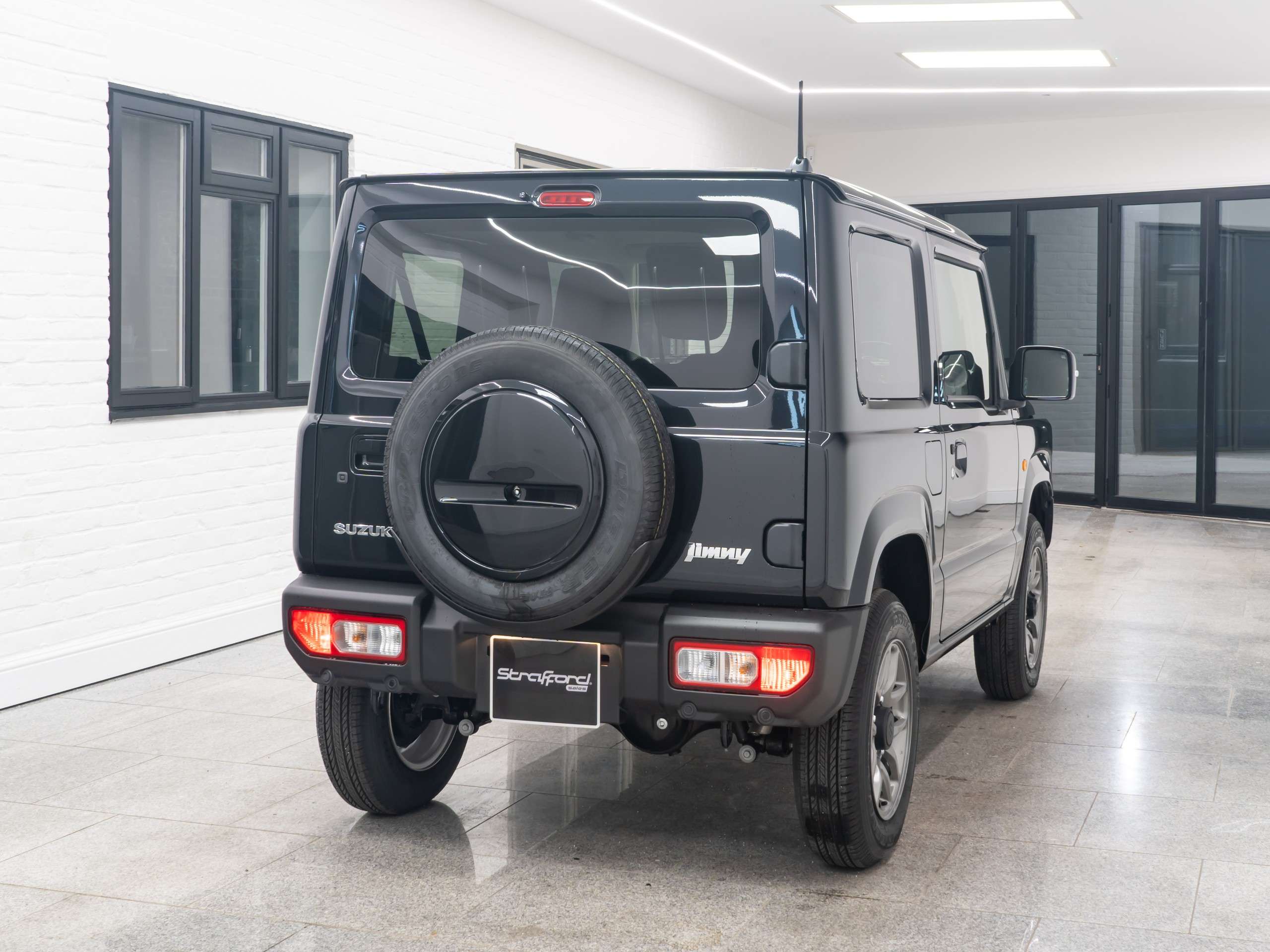 A 2024 SUZUKI JIMNY Auto Euro6 A 2024 SUZUKI JIMNY Auto Euro6