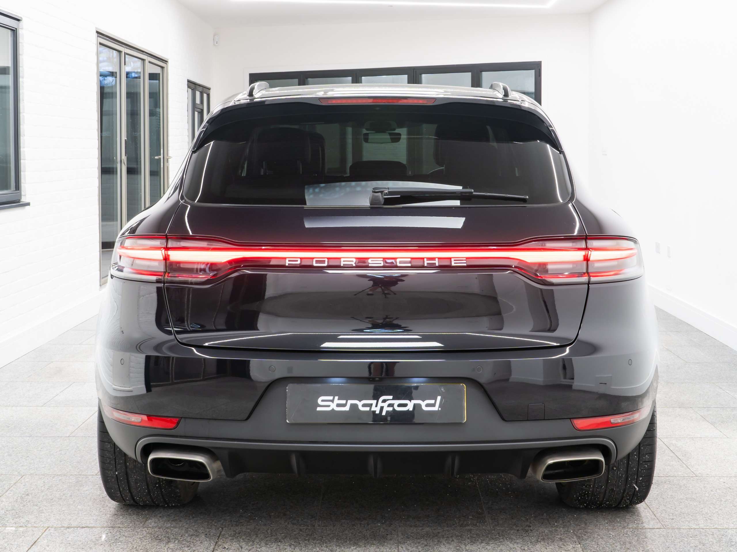 2018 PORSCHE MACAN 2018 PORSCHE MACAN