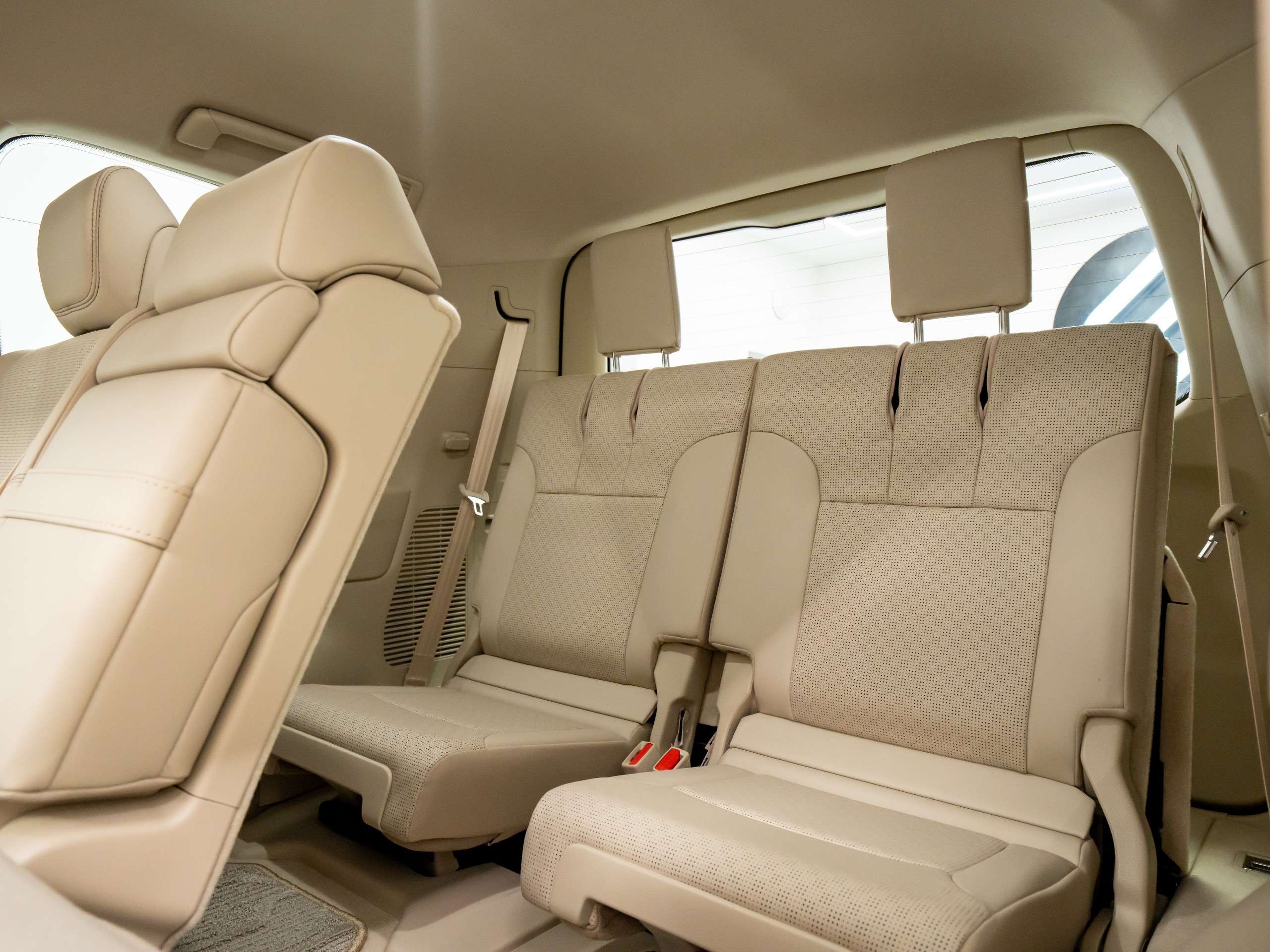 2024 TOYOTA LAND CRUISER 2024 TOYOTA LAND CRUISER