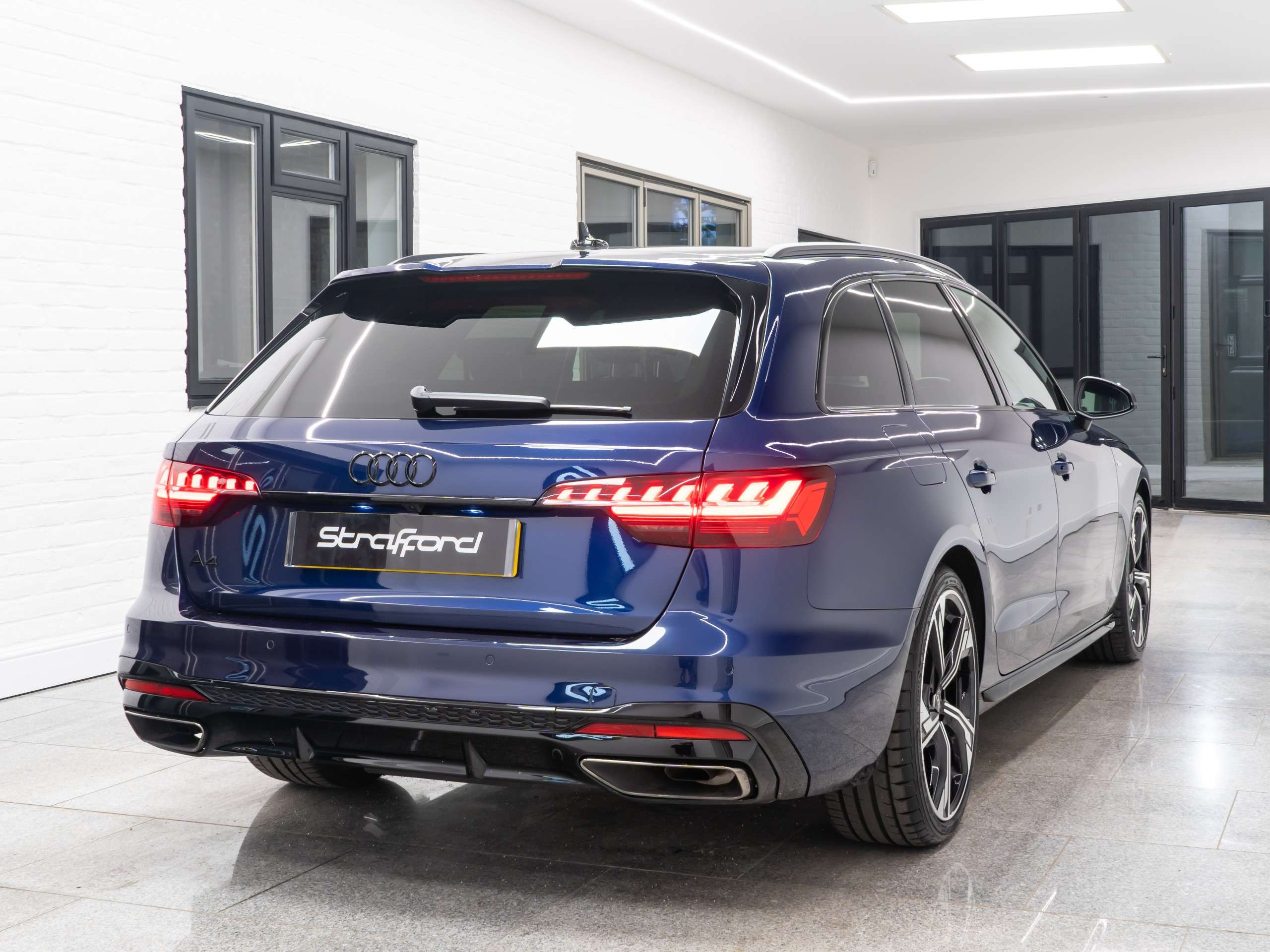 2024 AUDI A4 AVANT 2024 AUDI A4 AVANT