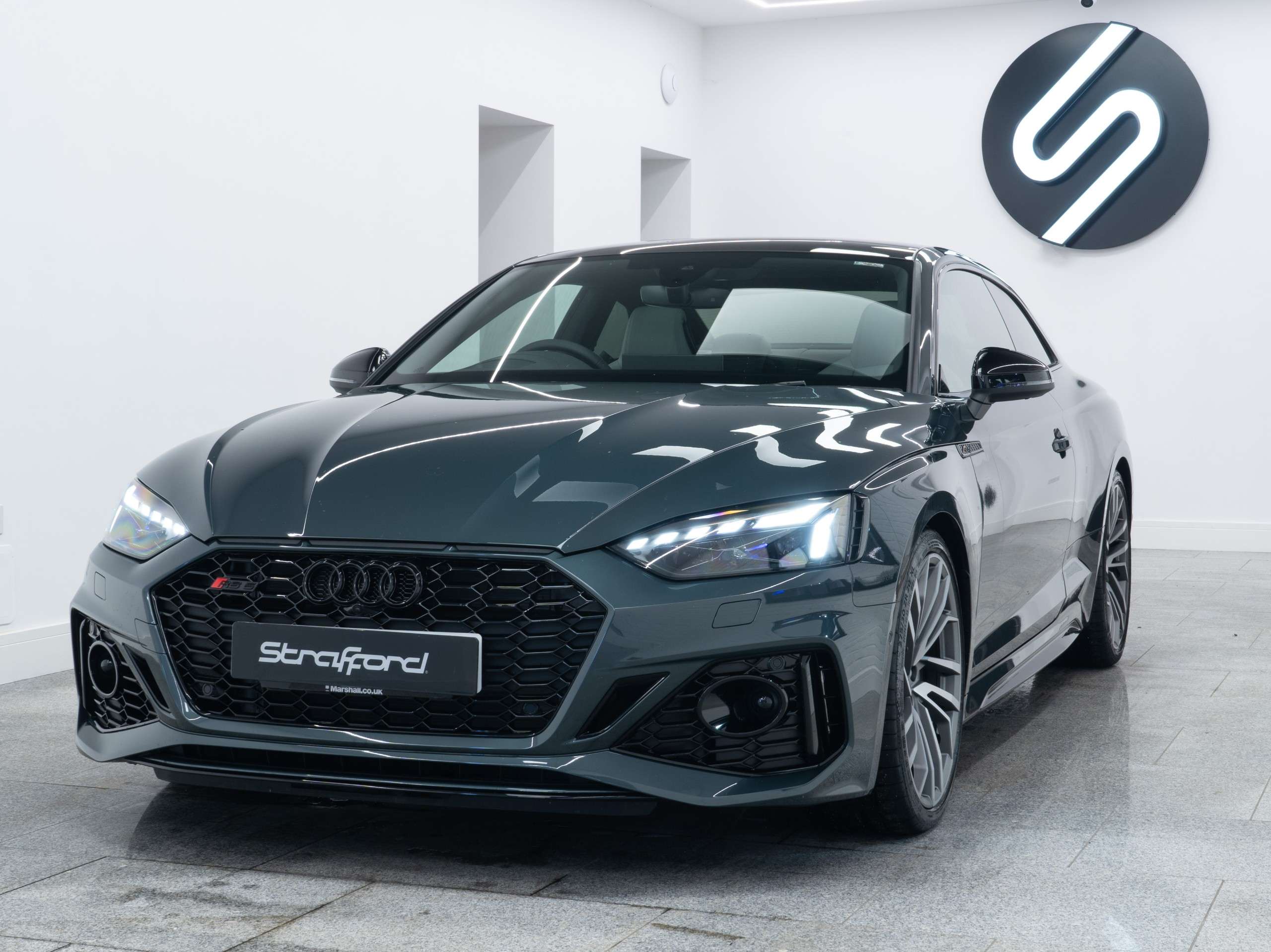 A 2022 AUDI RS5 2.9 TFSI V6 Vorsprung Coupe 2dr Petrol Tiptronic quattro Euro 6 (s/s) (450 ps) A 2022 AUDI RS5 2.9 TFSI V6 Vorsprung Coupe 2dr Petrol Tiptronic quattro Euro 6 (s/s) (450 ps)