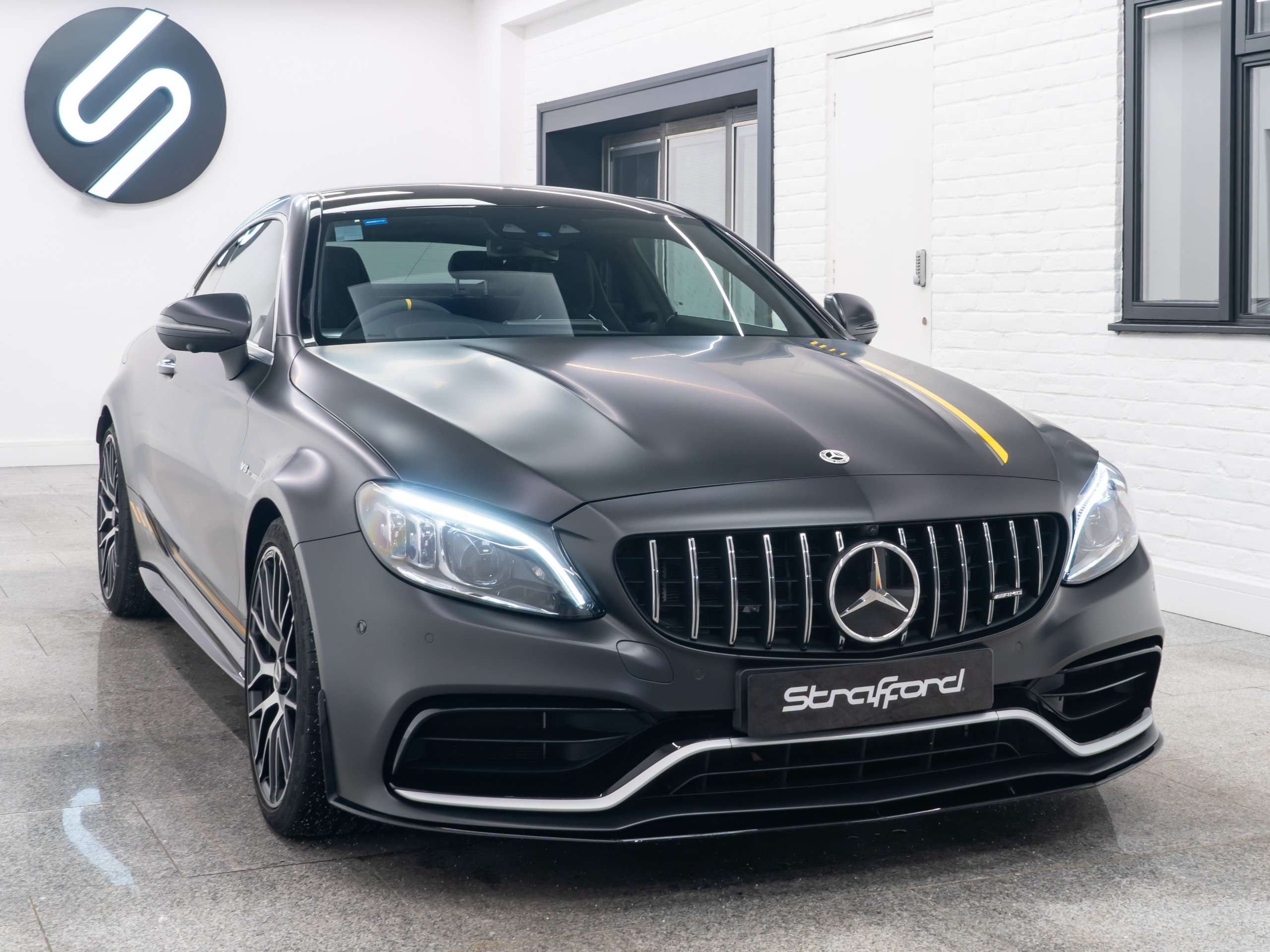 A 2022 MERCEDES-BENZ C CLASS C63 S Final Edition 2dr MCT A 2022 MERCEDES-BENZ C CLASS C63 S Final Edition 2dr MCT