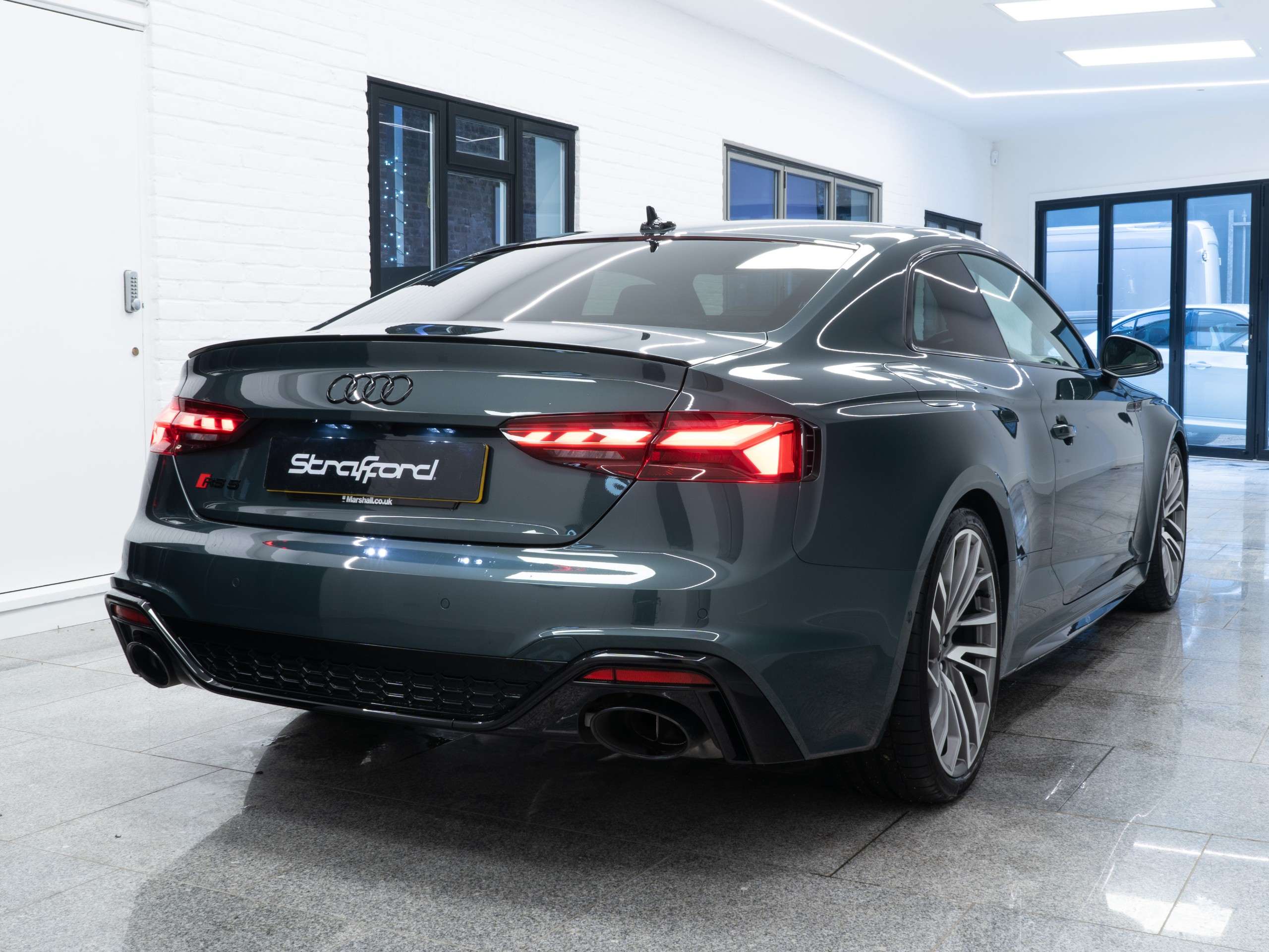 A 2022 AUDI RS5 2.9 TFSI V6 Vorsprung Coupe 2dr Petrol Tiptronic quattro Euro 6 (s/s) (450 ps) A 2022 AUDI RS5 2.9 TFSI V6 Vorsprung Coupe 2dr Petrol Tiptronic quattro Euro 6 (s/s) (450 ps)